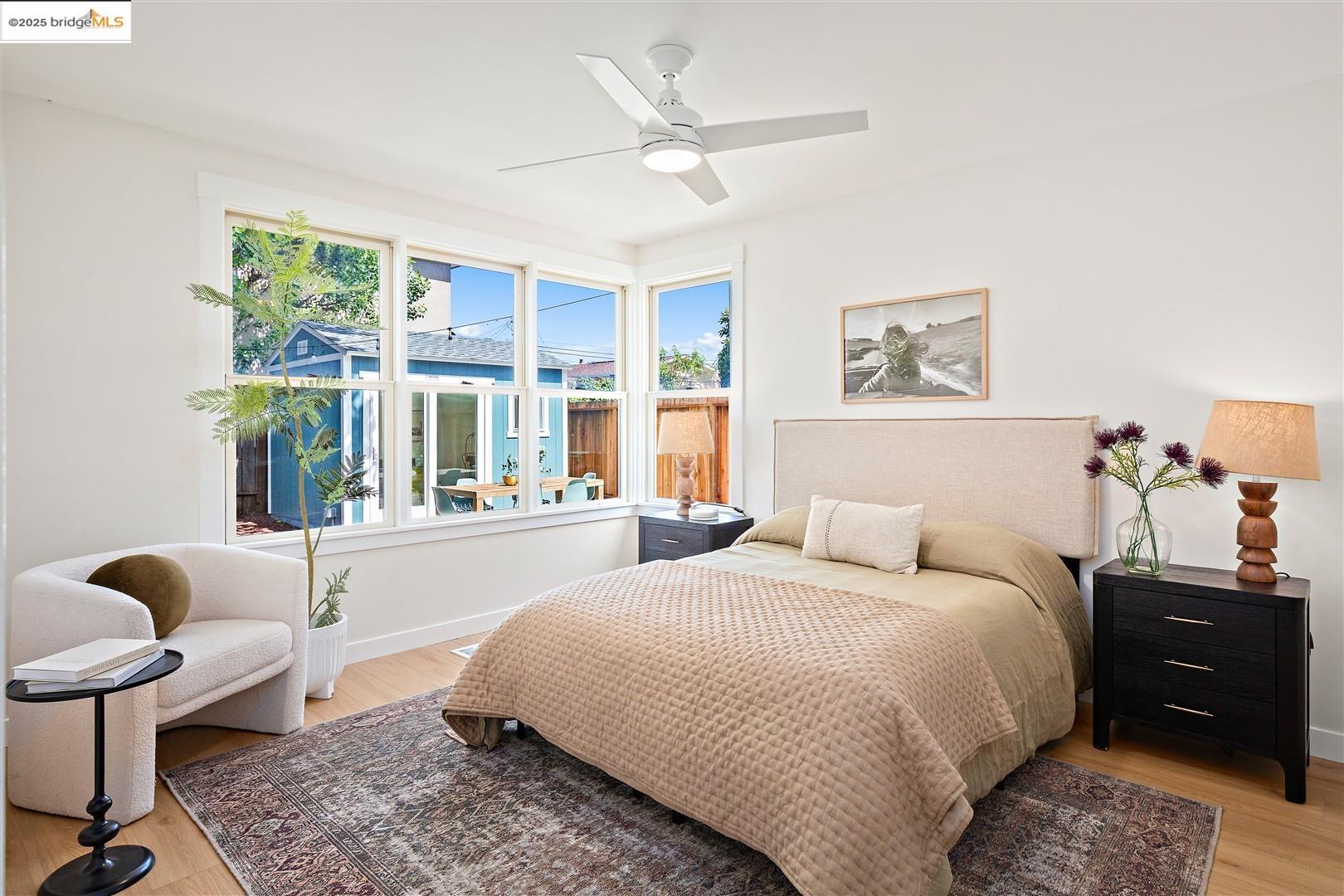 Detail Gallery Image 14 of 49 For 615 Kains Ave, Albany,  CA 94706 - 3 Beds | 2 Baths