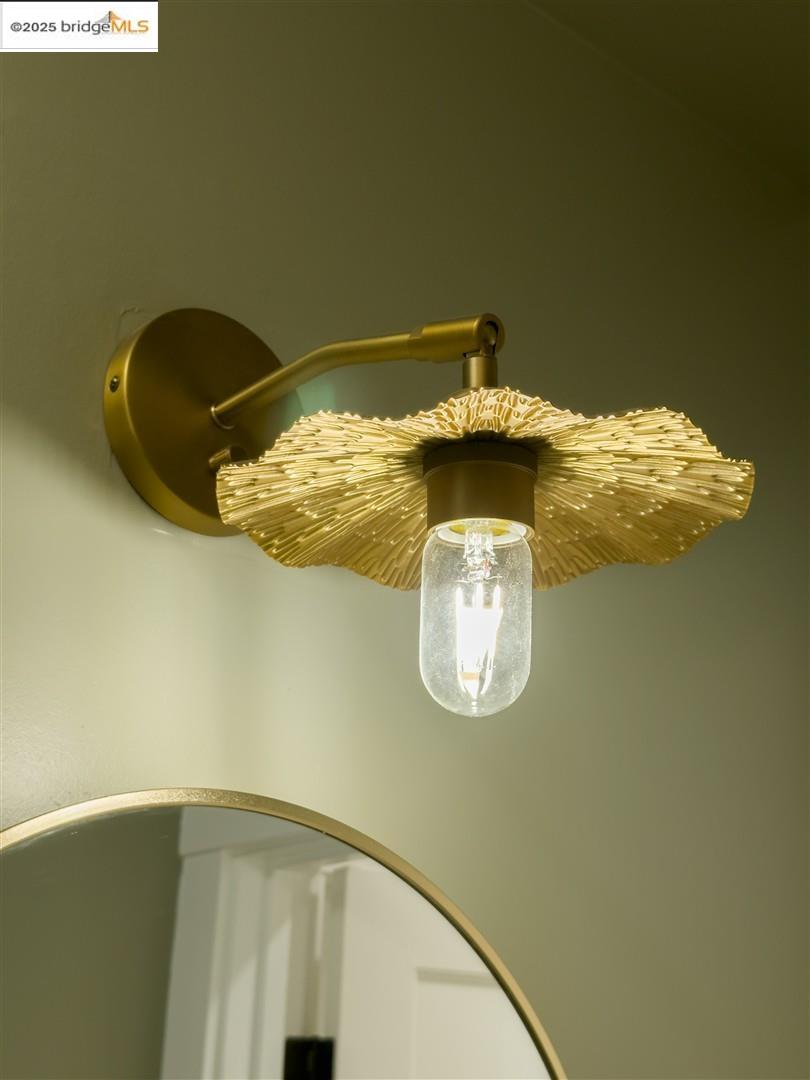 Detail Gallery Image 24 of 49 For 615 Kains Ave, Albany,  CA 94706 - 3 Beds | 2 Baths