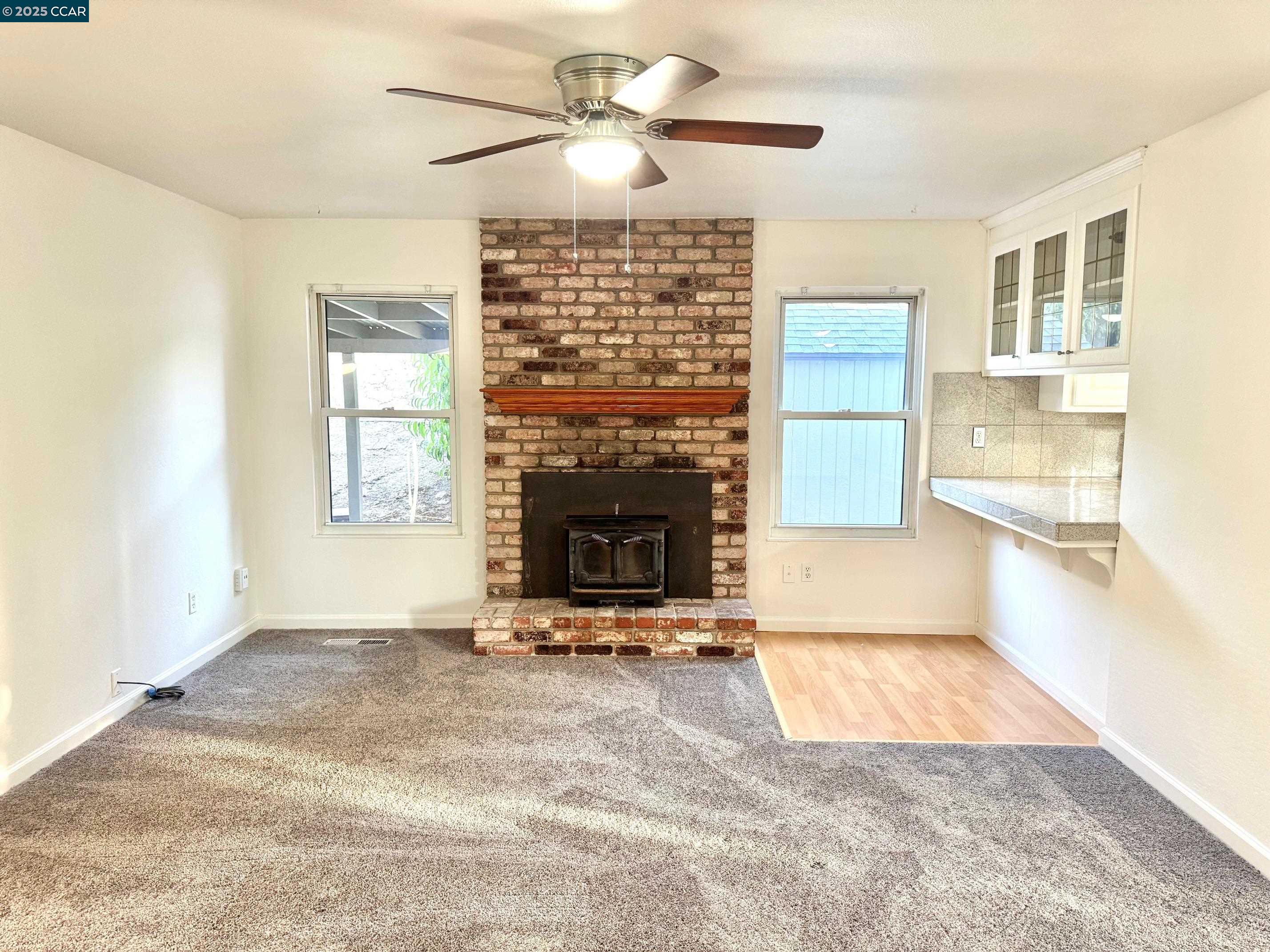 Detail Gallery Image 10 of 25 For 2139 Chestnut Dr, Pittsburg,  CA 94565 - 3 Beds | 2 Baths