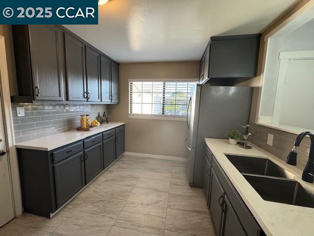 Detail Gallery Image 13 of 34 For 2943 Mckenzie Dr., Richmond,  CA 94806 - 3 Beds | 2 Baths