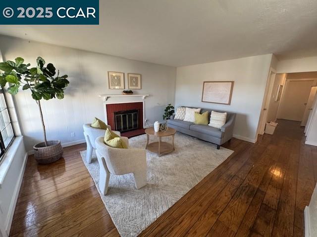 Detail Gallery Image 7 of 34 For 2943 Mckenzie Dr., Richmond,  CA 94806 - 3 Beds | 2 Baths