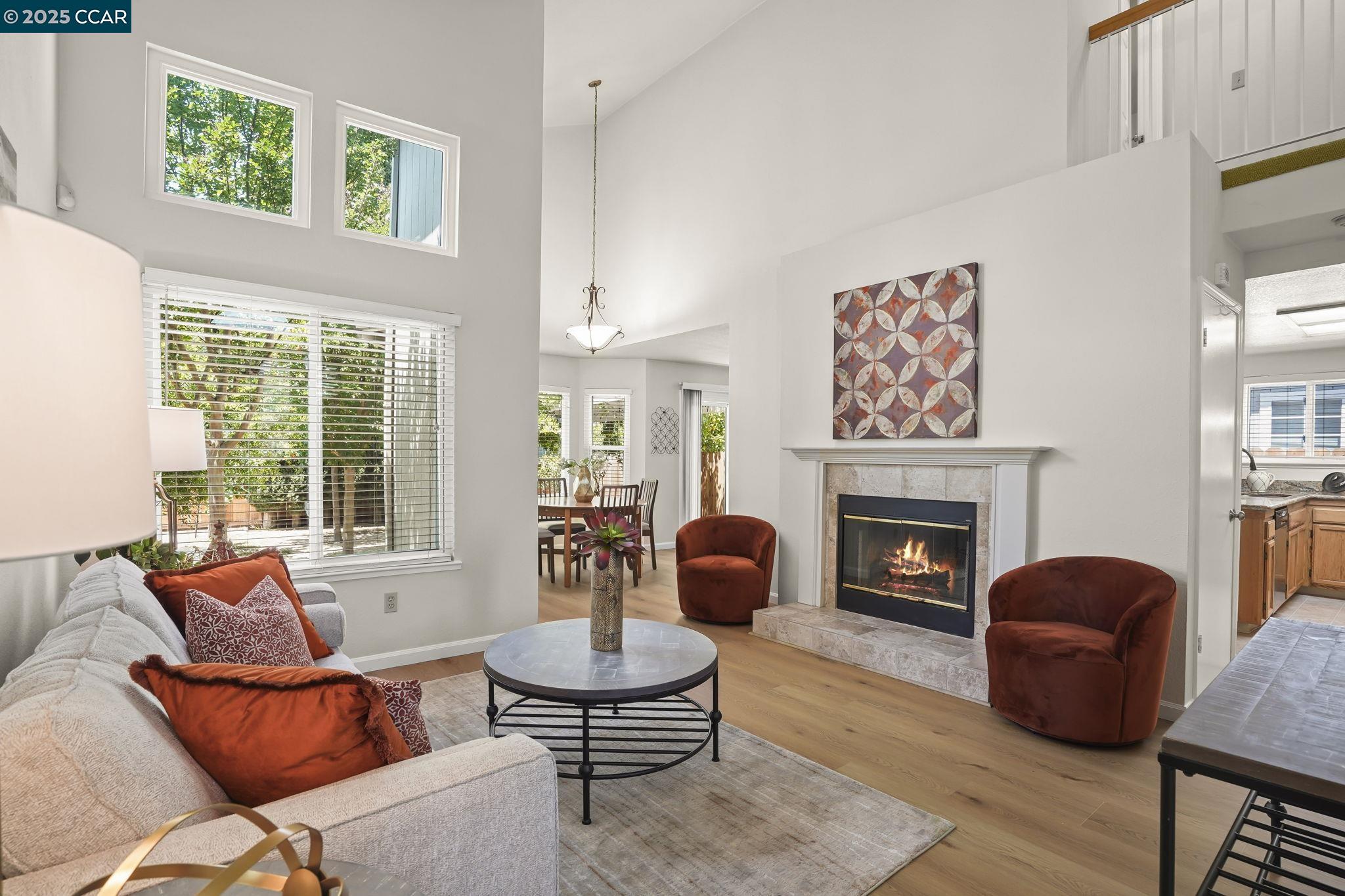 Detail Gallery Image 3 of 24 For 192 Anchor Drive, Bay Point,  CA 94565-3068 - 3 Beds | 2/1 Baths