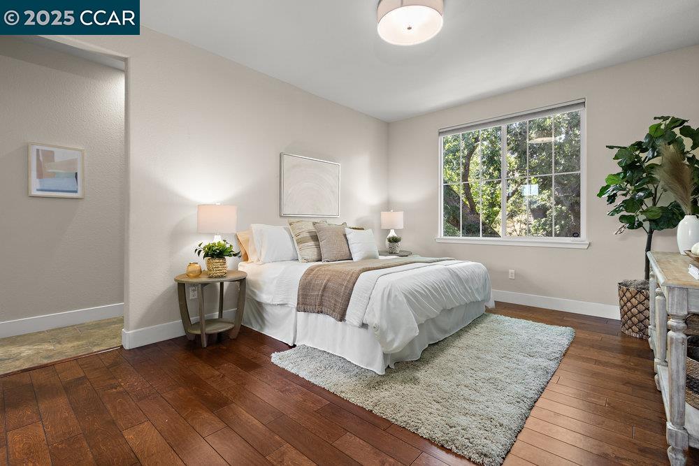 Detail Gallery Image 12 of 45 For 2299 Overlook Dr, Walnut Creek,  CA 94597 - 3 Beds | 2/1 Baths