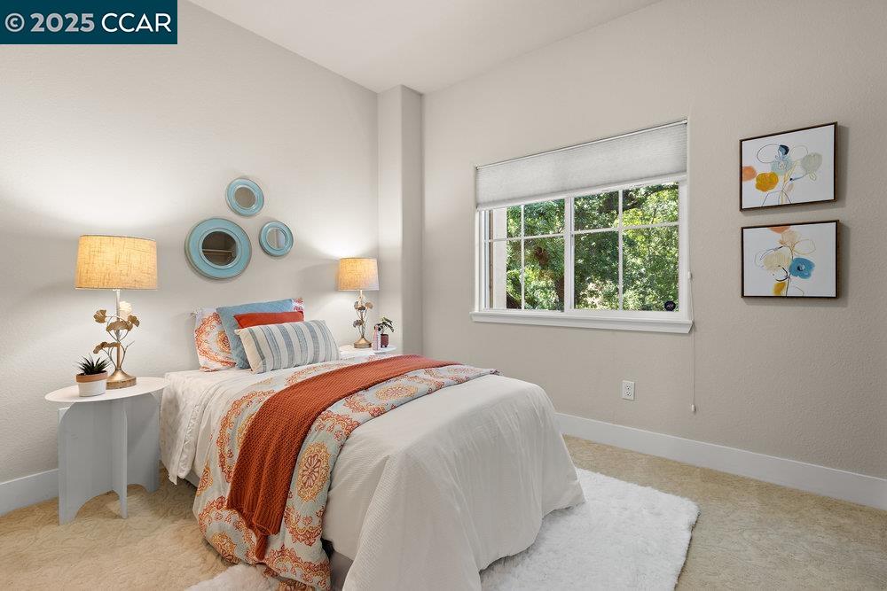 Detail Gallery Image 19 of 45 For 2299 Overlook Dr, Walnut Creek,  CA 94597 - 3 Beds | 2/1 Baths