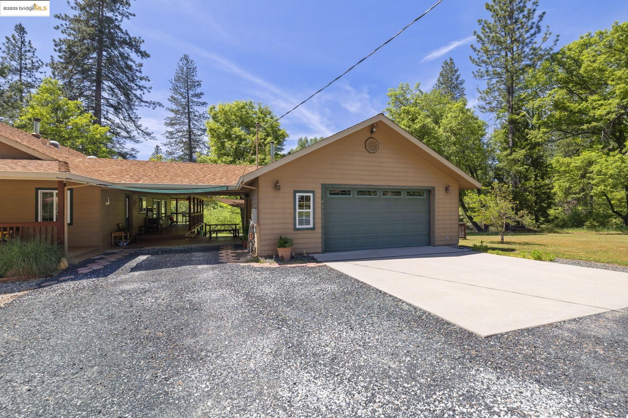 Detail Gallery Image 7 of 60 For 6653 Dogtown Rd, Greeley Hills,  CA 95311 - 2 Beds | 2/1 Baths