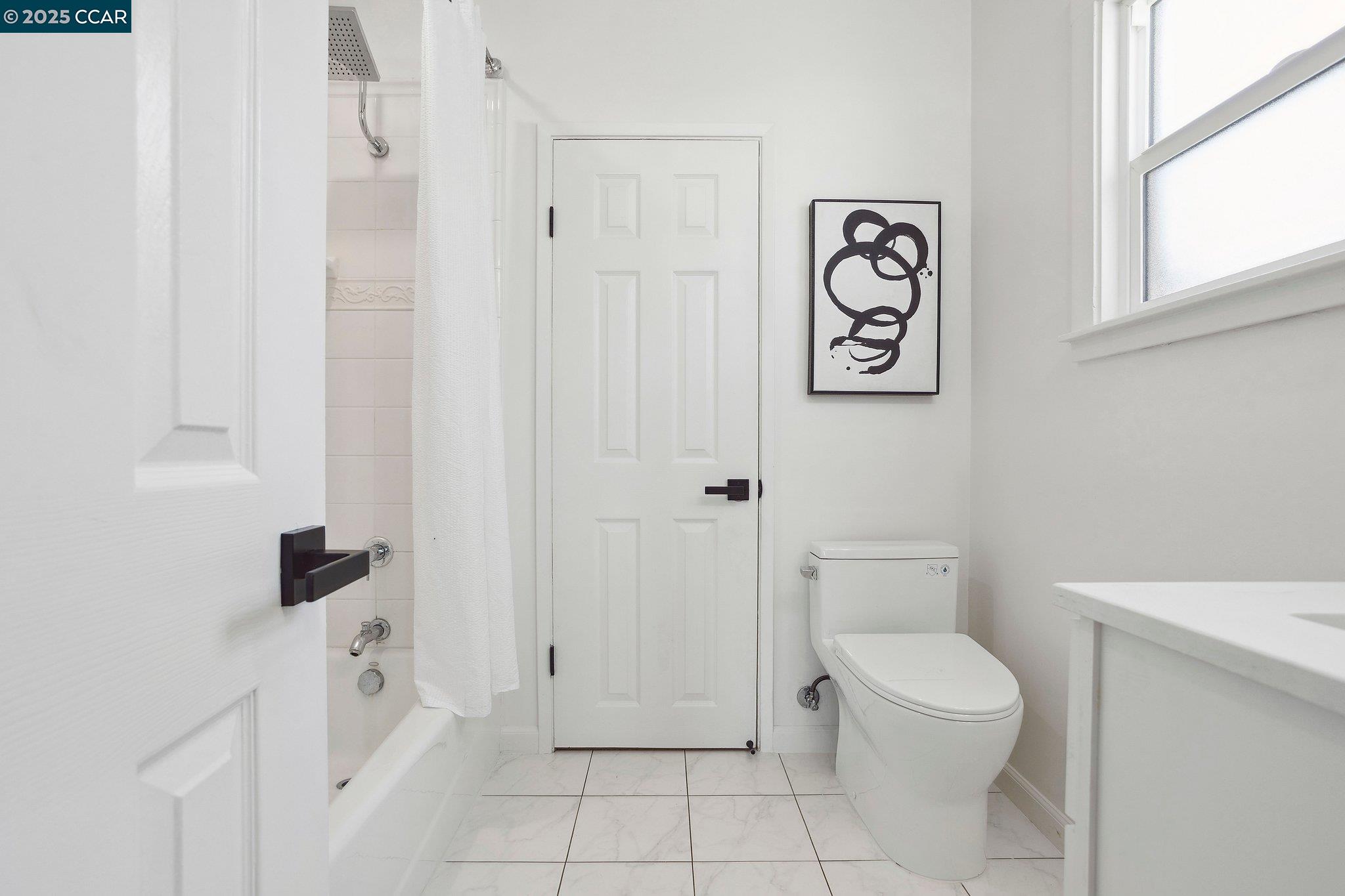 Detail Gallery Image 25 of 44 For 151 Topeka Ave, San Jose,  CA 95128 - 2 Beds | 1 Baths