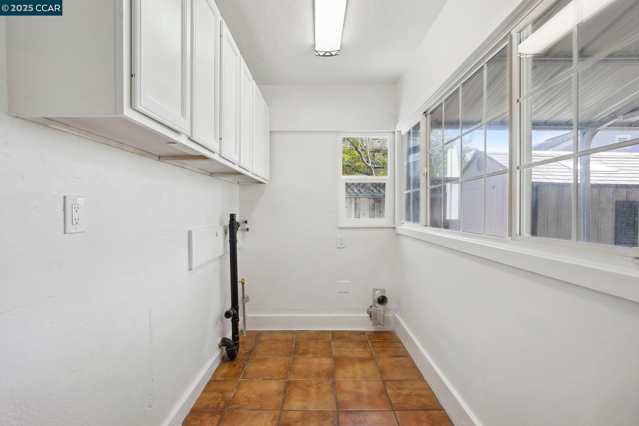 Detail Gallery Image 30 of 44 For 151 Topeka Ave, San Jose,  CA 95128 - 2 Beds | 1 Baths
