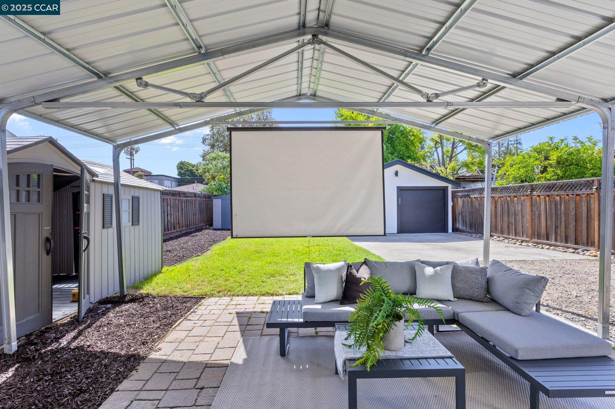 Detail Gallery Image 32 of 44 For 151 Topeka Ave, San Jose,  CA 95128 - 2 Beds | 1 Baths