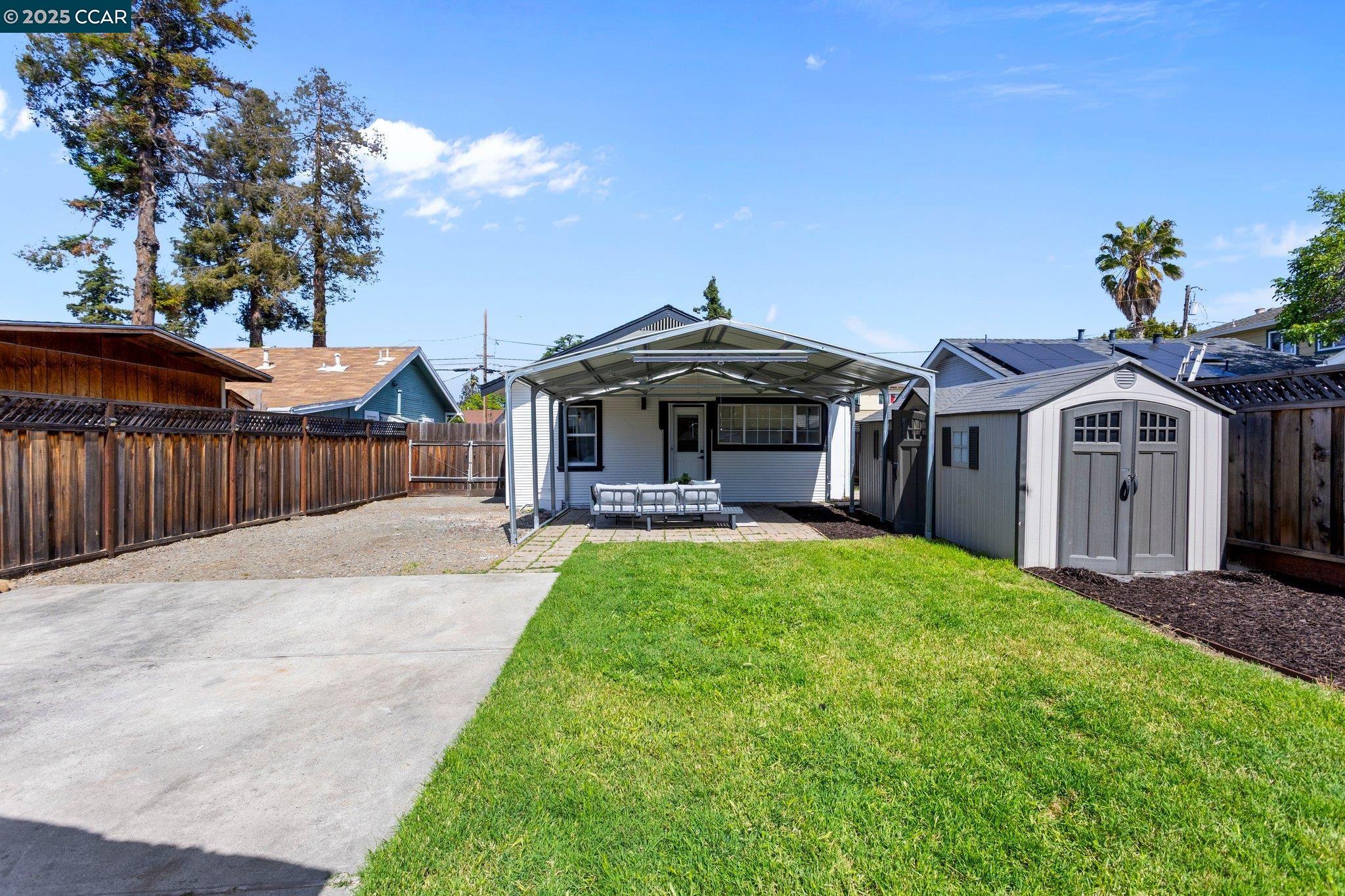 Detail Gallery Image 36 of 44 For 151 Topeka Ave, San Jose,  CA 95128 - 2 Beds | 1 Baths