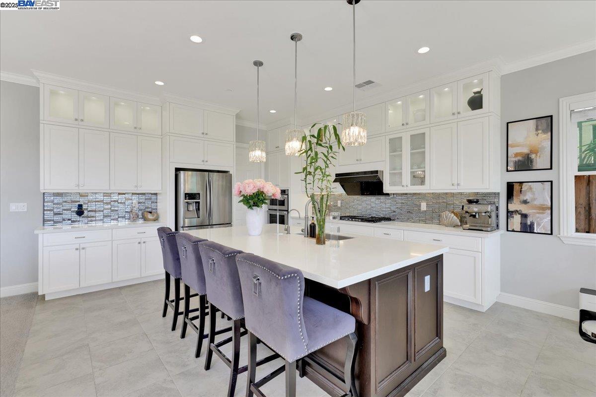 Detail Gallery Image 14 of 60 For 1059 Trumpet Vine Ln, San Ramon,  CA 94582 - 4 Beds | 3/1 Baths