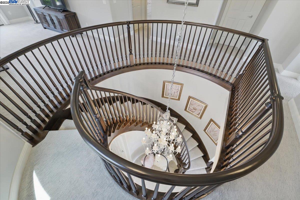Detail Gallery Image 25 of 60 For 1059 Trumpet Vine Ln, San Ramon,  CA 94582 - 4 Beds | 3/1 Baths