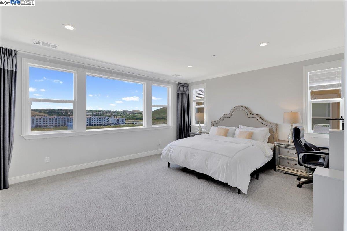 Detail Gallery Image 30 of 60 For 1059 Trumpet Vine Ln, San Ramon,  CA 94582 - 4 Beds | 3/1 Baths