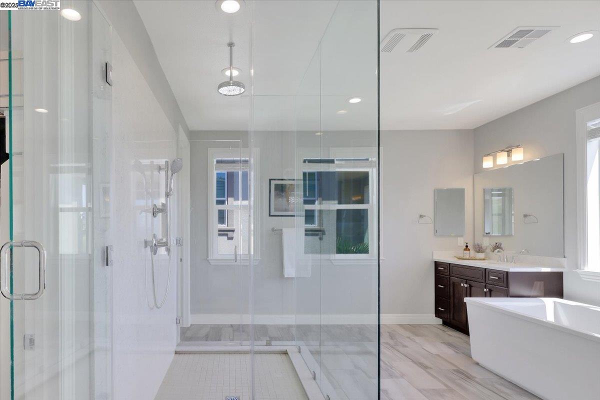 Detail Gallery Image 39 of 60 For 1059 Trumpet Vine Ln, San Ramon,  CA 94582 - 4 Beds | 3/1 Baths