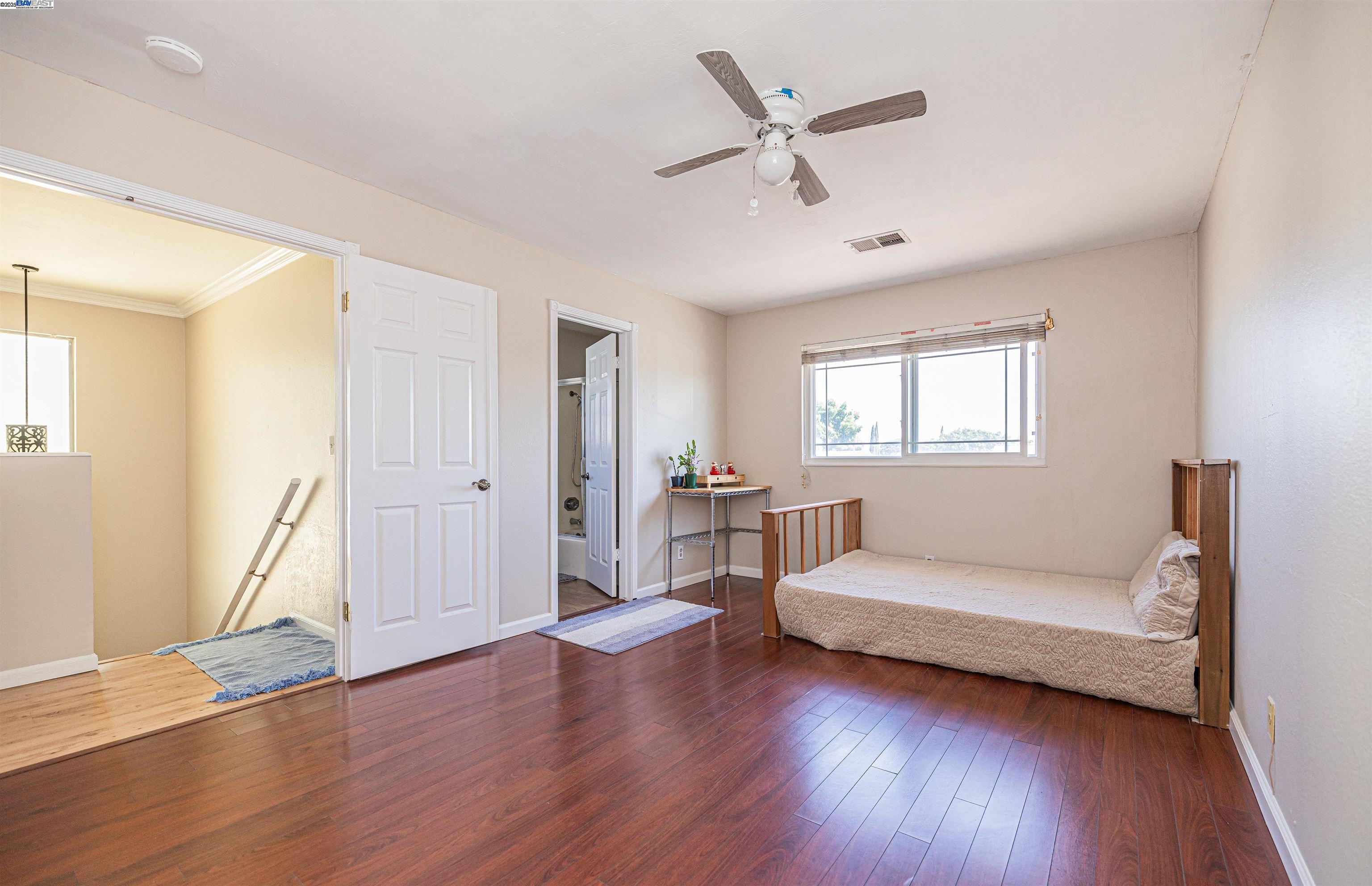 Detail Gallery Image 13 of 30 For 477 Clifford Ct, Bay Point,  CA 94565 - 3 Beds | 2/1 Baths
