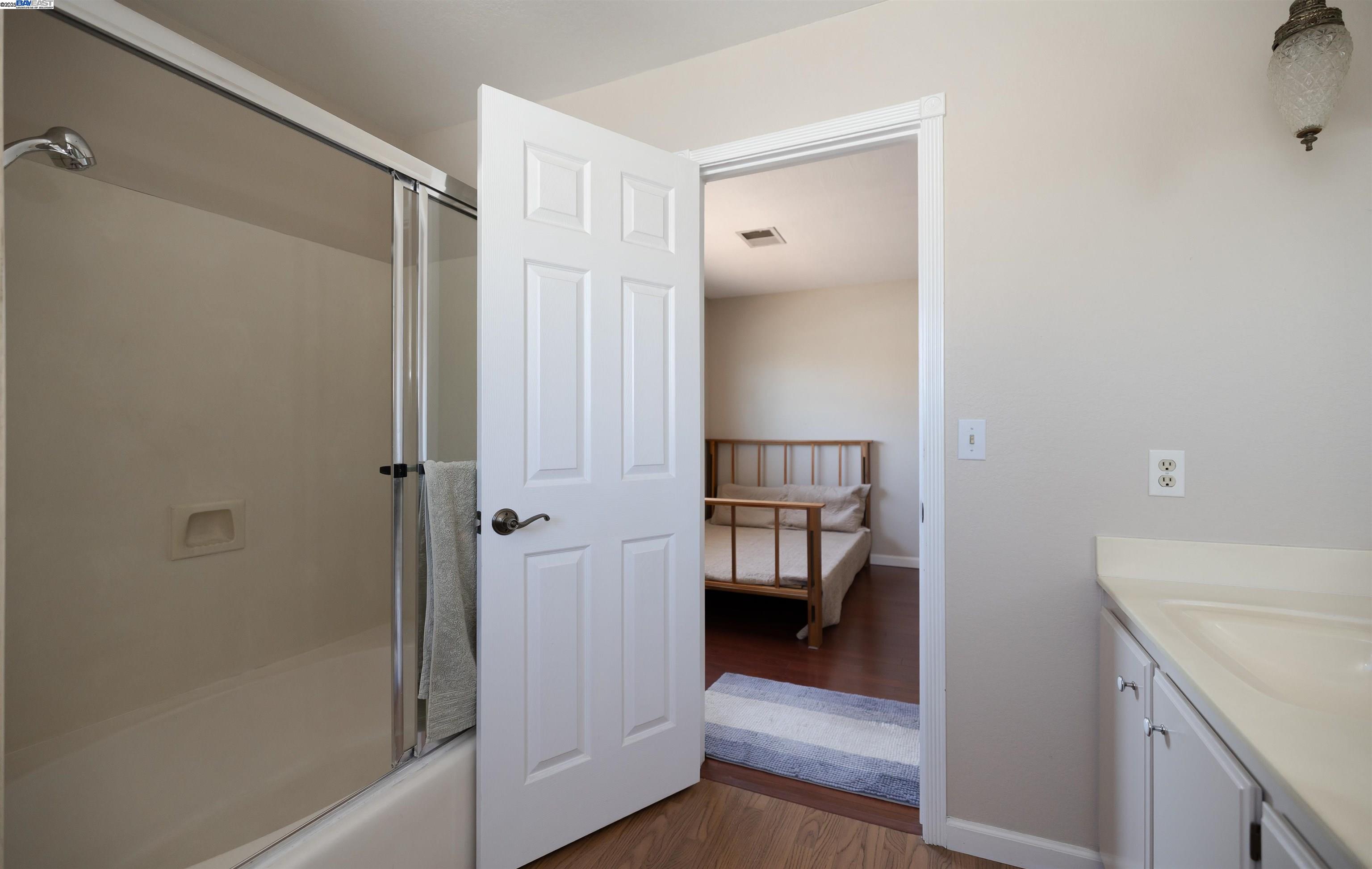 Detail Gallery Image 17 of 30 For 477 Clifford Ct, Bay Point,  CA 94565 - 3 Beds | 2/1 Baths