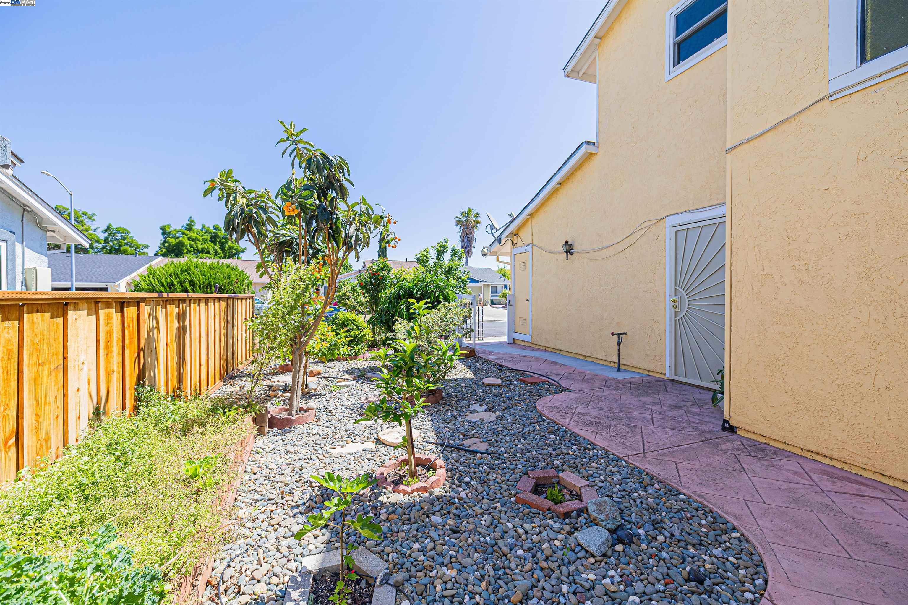Detail Gallery Image 25 of 30 For 477 Clifford Ct, Bay Point,  CA 94565 - 3 Beds | 2/1 Baths