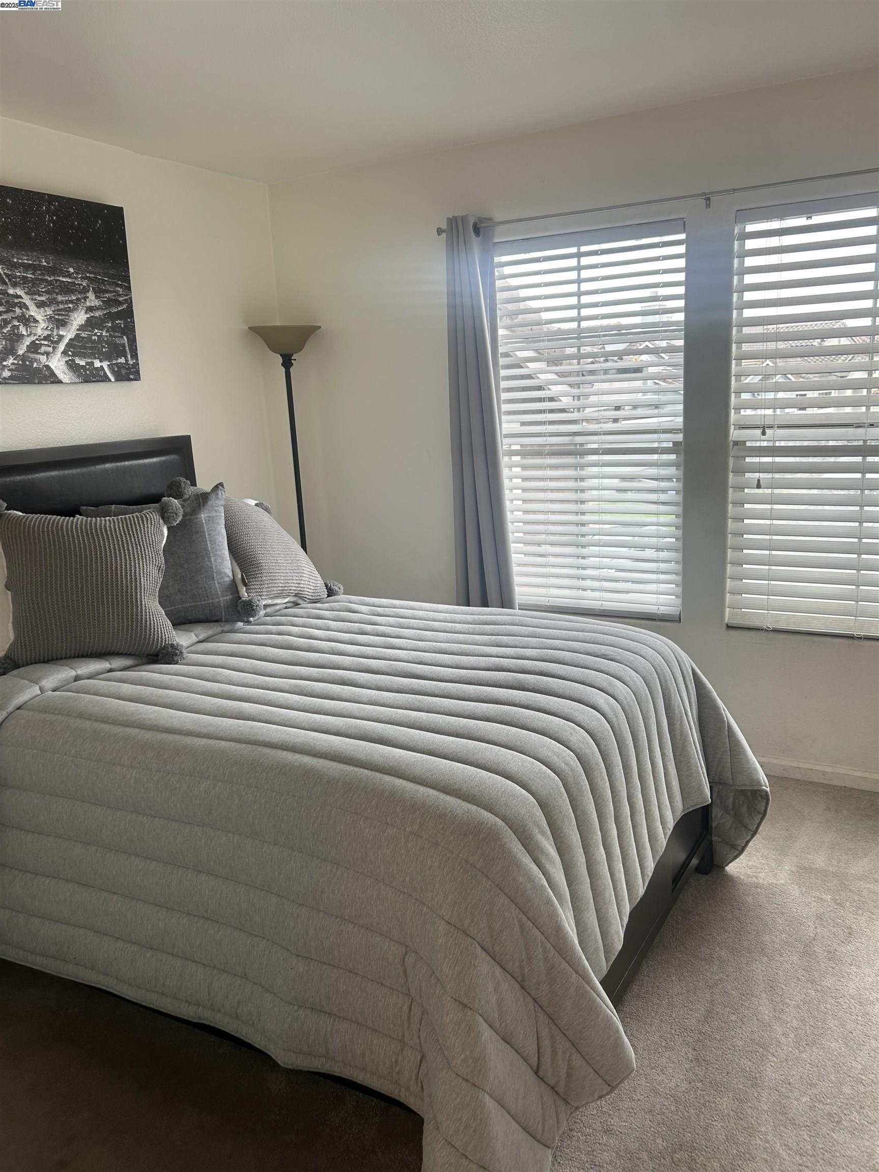 Detail Gallery Image 3 of 18 For 1145 Camellia Ct, San Leandro,  CA 94577 - 4 Beds | 2/1 Baths