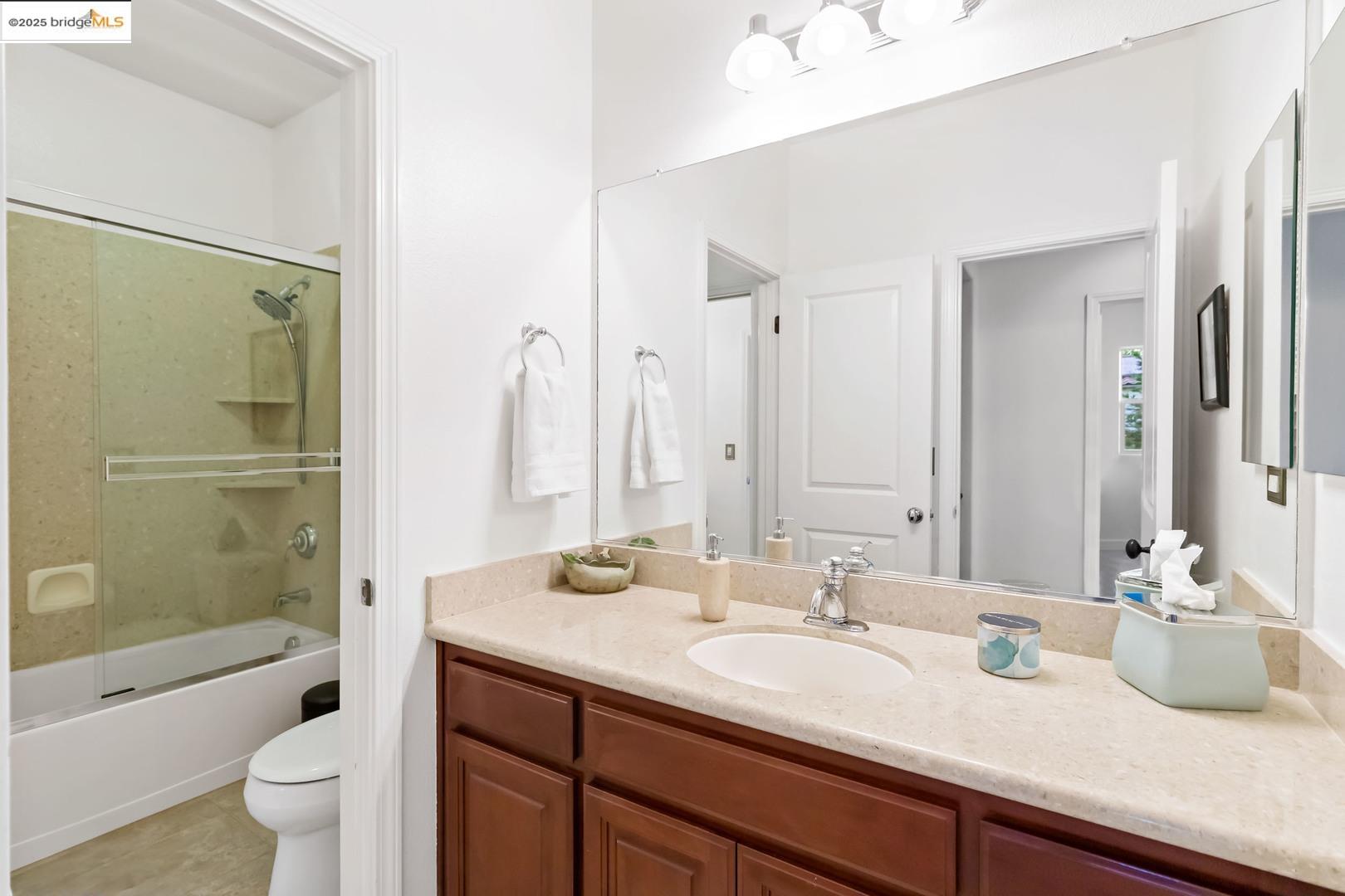 Detail Gallery Image 37 of 57 For 1930 Killarney Ct, Gilroy,  CA 95020 - 4 Beds | 3/1 Baths