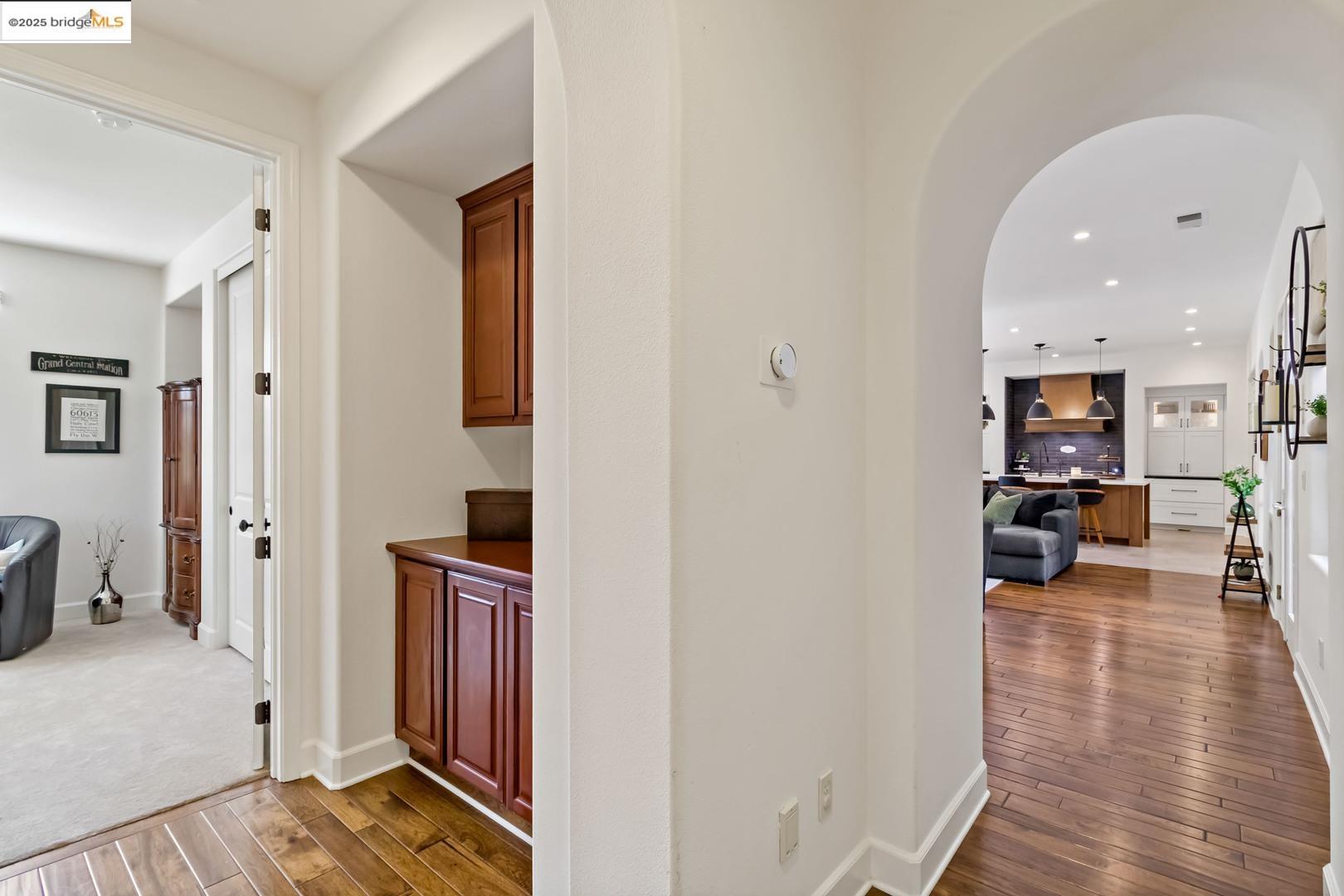 Detail Gallery Image 43 of 57 For 1930 Killarney Ct, Gilroy,  CA 95020 - 4 Beds | 3/1 Baths