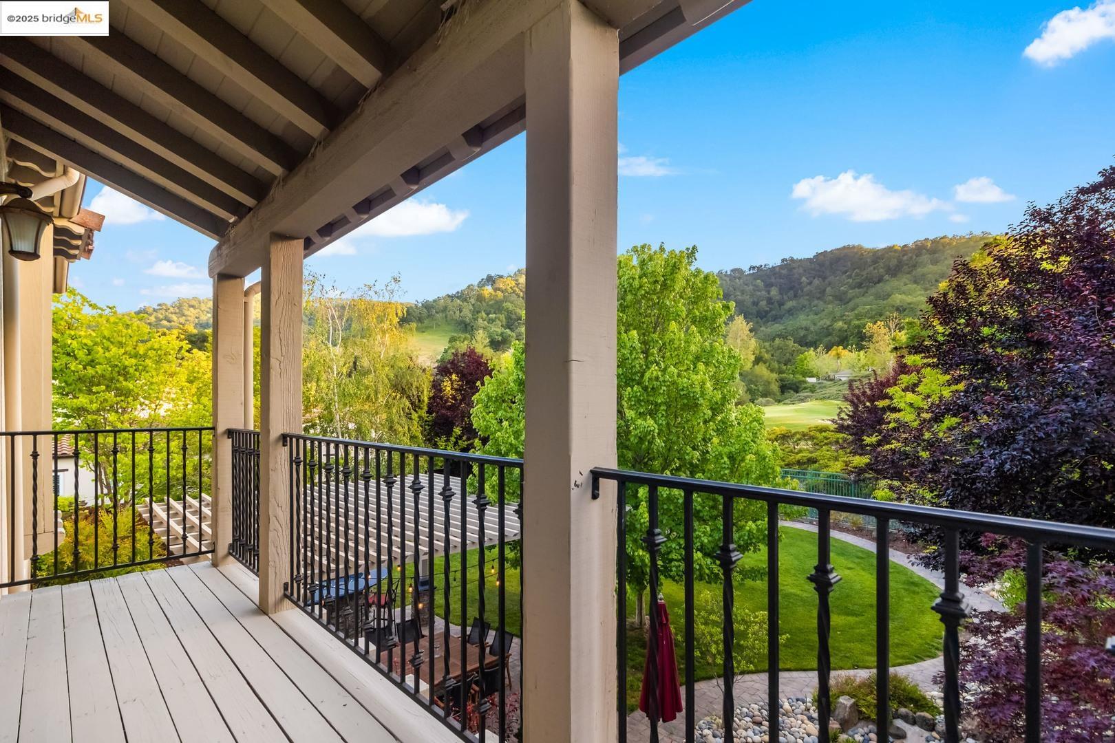 Detail Gallery Image 49 of 57 For 1930 Killarney Ct, Gilroy,  CA 95020 - 4 Beds | 3/1 Baths