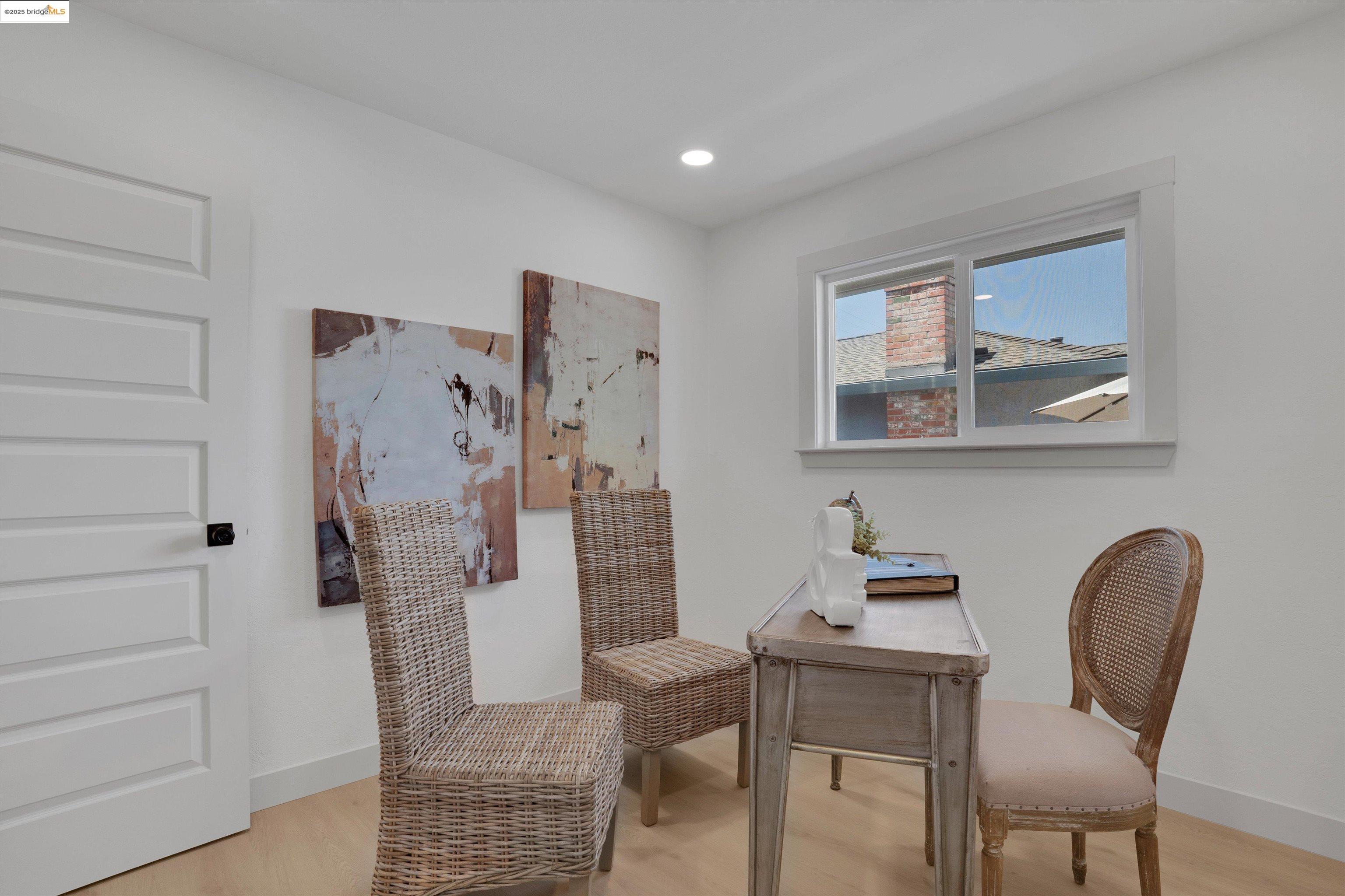 Detail Gallery Image 37 of 43 For 946 Notre Dame Ave, Concord,  CA 94518 - 3 Beds | 2 Baths