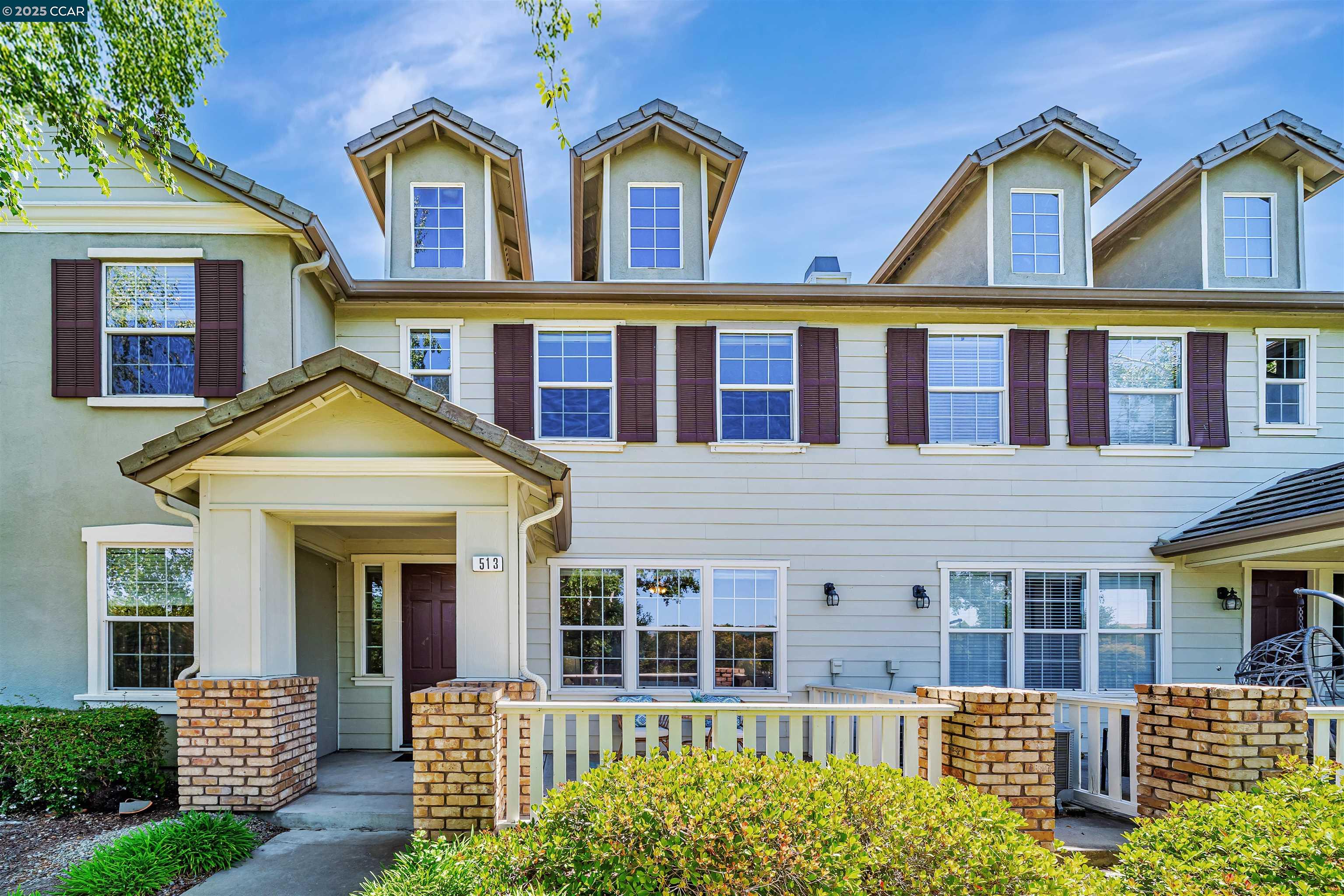 Detail Gallery Image 1 of 45 For 513 Joree Ln, San Ramon,  CA 94582 - 3 Beds | 2/1 Baths