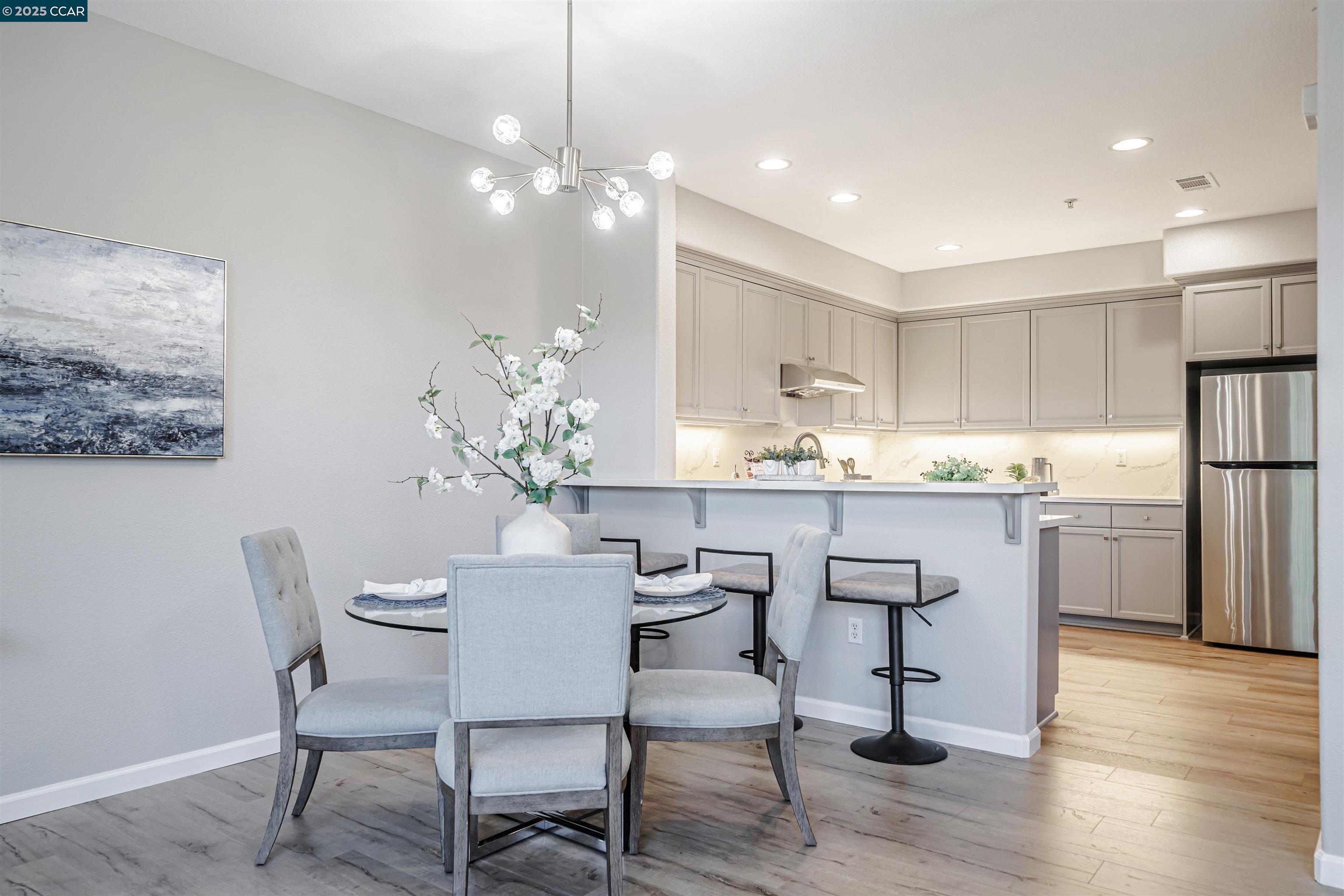 Detail Gallery Image 9 of 45 For 513 Joree Ln, San Ramon,  CA 94582 - 3 Beds | 2/1 Baths