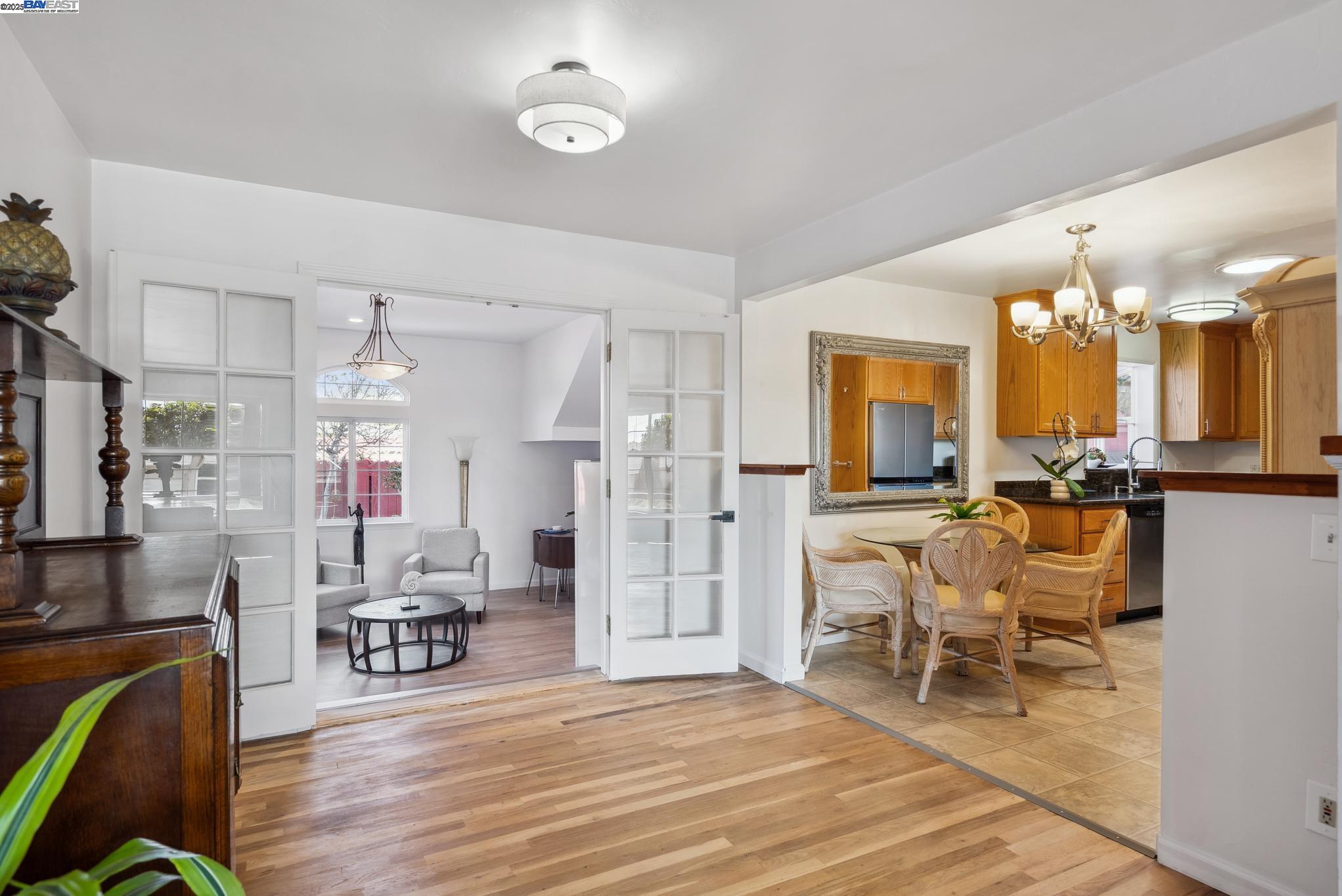 Detail Gallery Image 20 of 59 For 2080 Mendocino St, Seaside,  CA 93955 - 5 Beds | 2 Baths