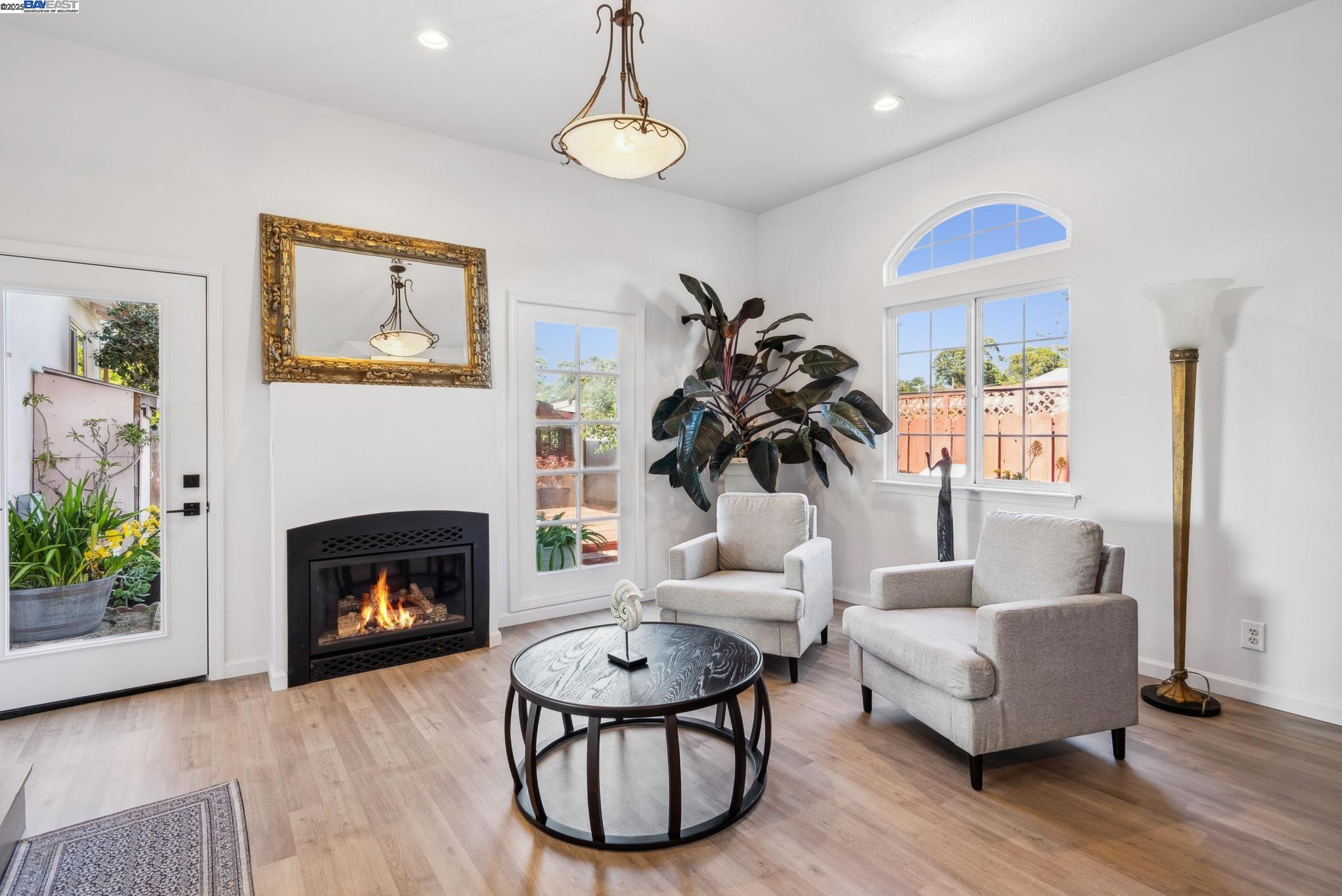 Detail Gallery Image 32 of 59 For 2080 Mendocino St, Seaside,  CA 93955 - 5 Beds | 2 Baths