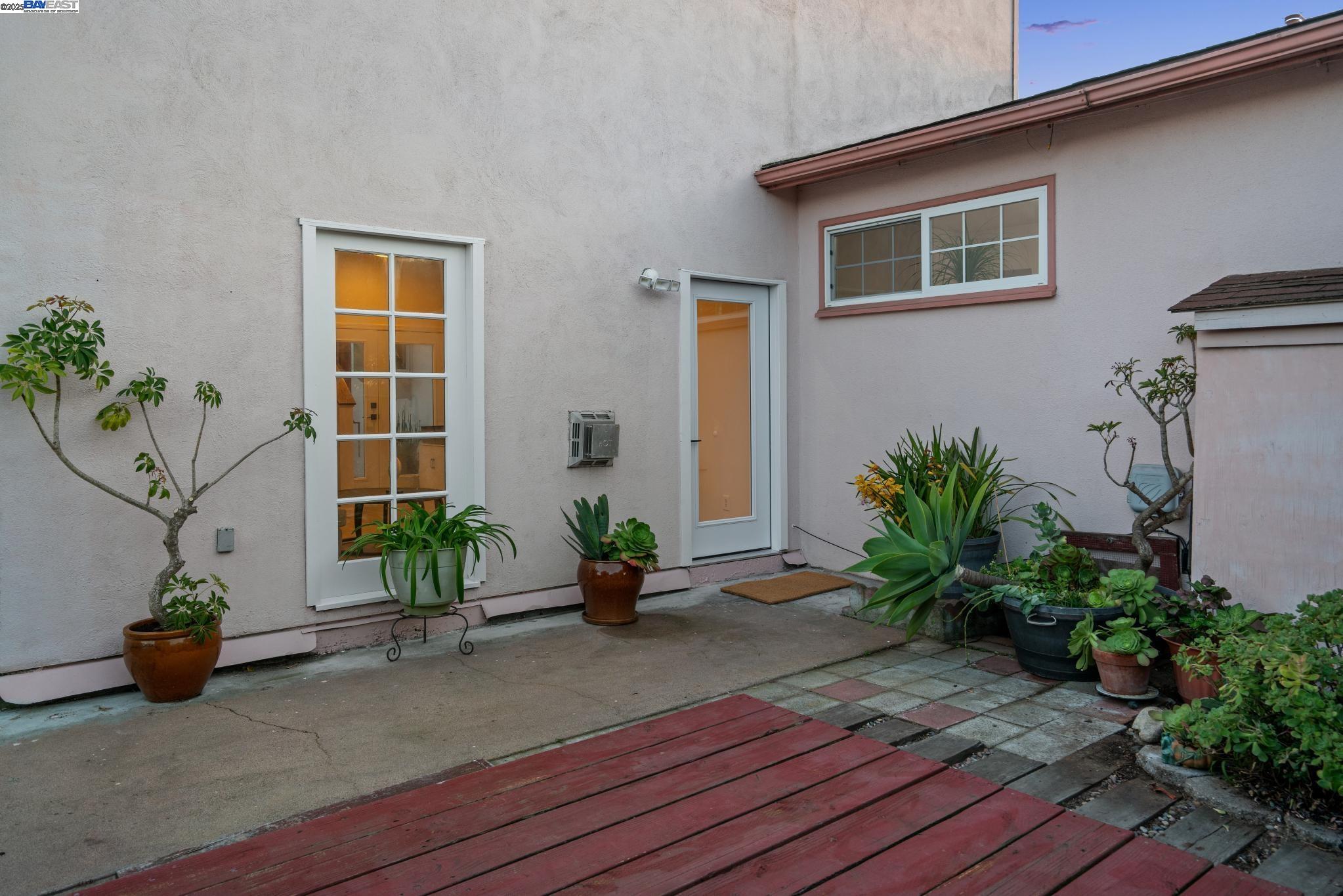 Detail Gallery Image 44 of 59 For 2080 Mendocino St, Seaside,  CA 93955 - 5 Beds | 2 Baths
