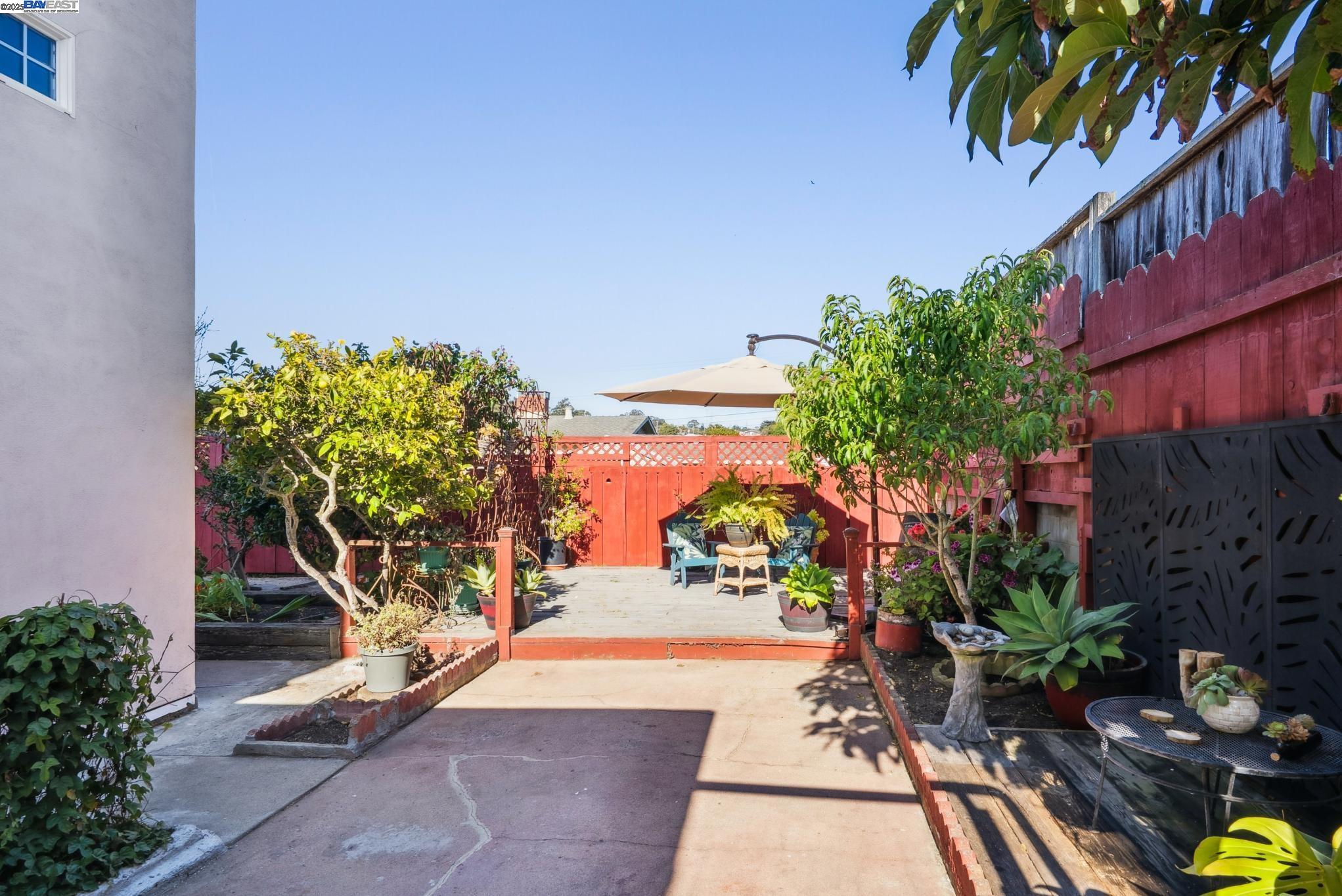 Detail Gallery Image 48 of 59 For 2080 Mendocino St, Seaside,  CA 93955 - 5 Beds | 2 Baths