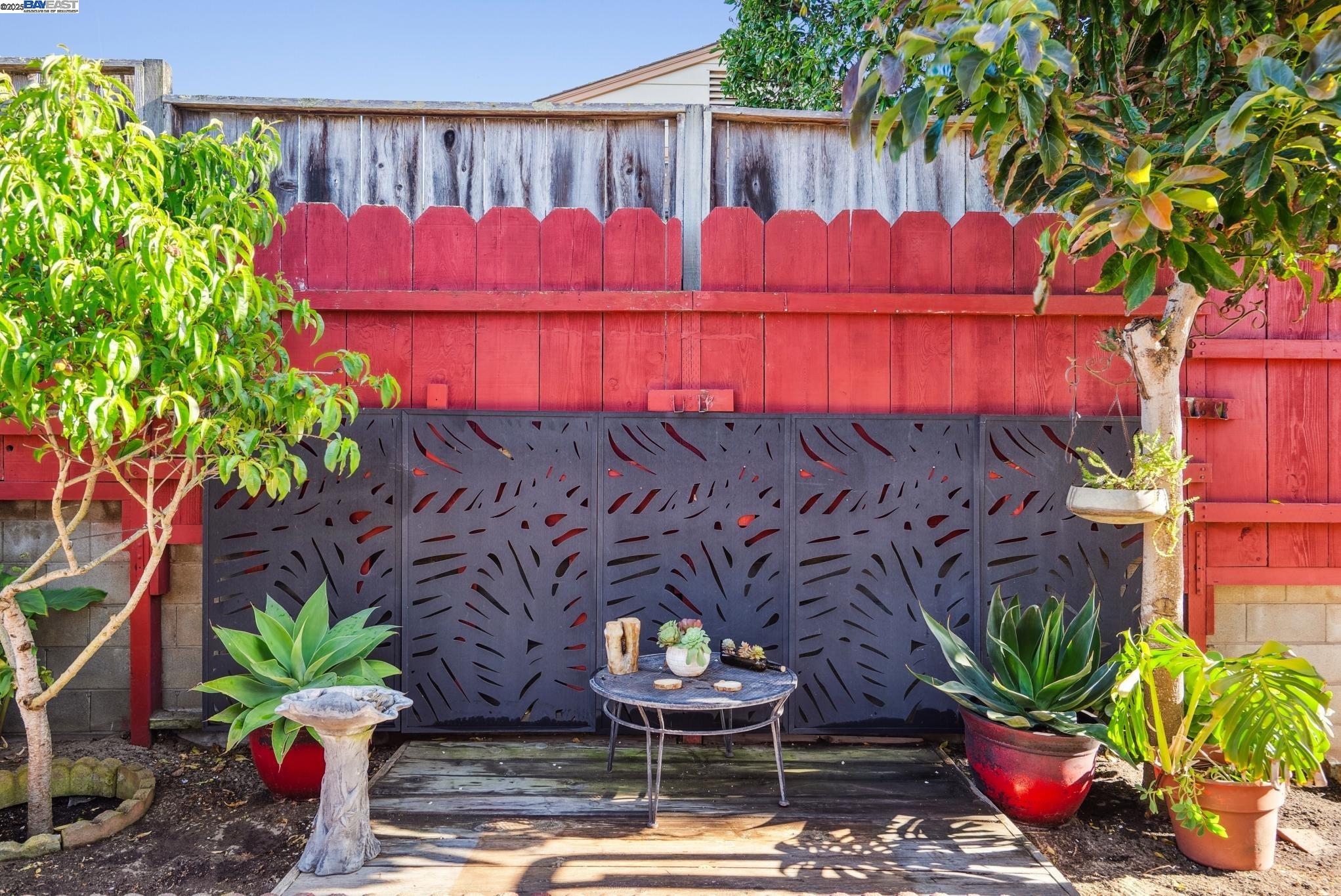 Detail Gallery Image 50 of 59 For 2080 Mendocino St, Seaside,  CA 93955 - 5 Beds | 2 Baths