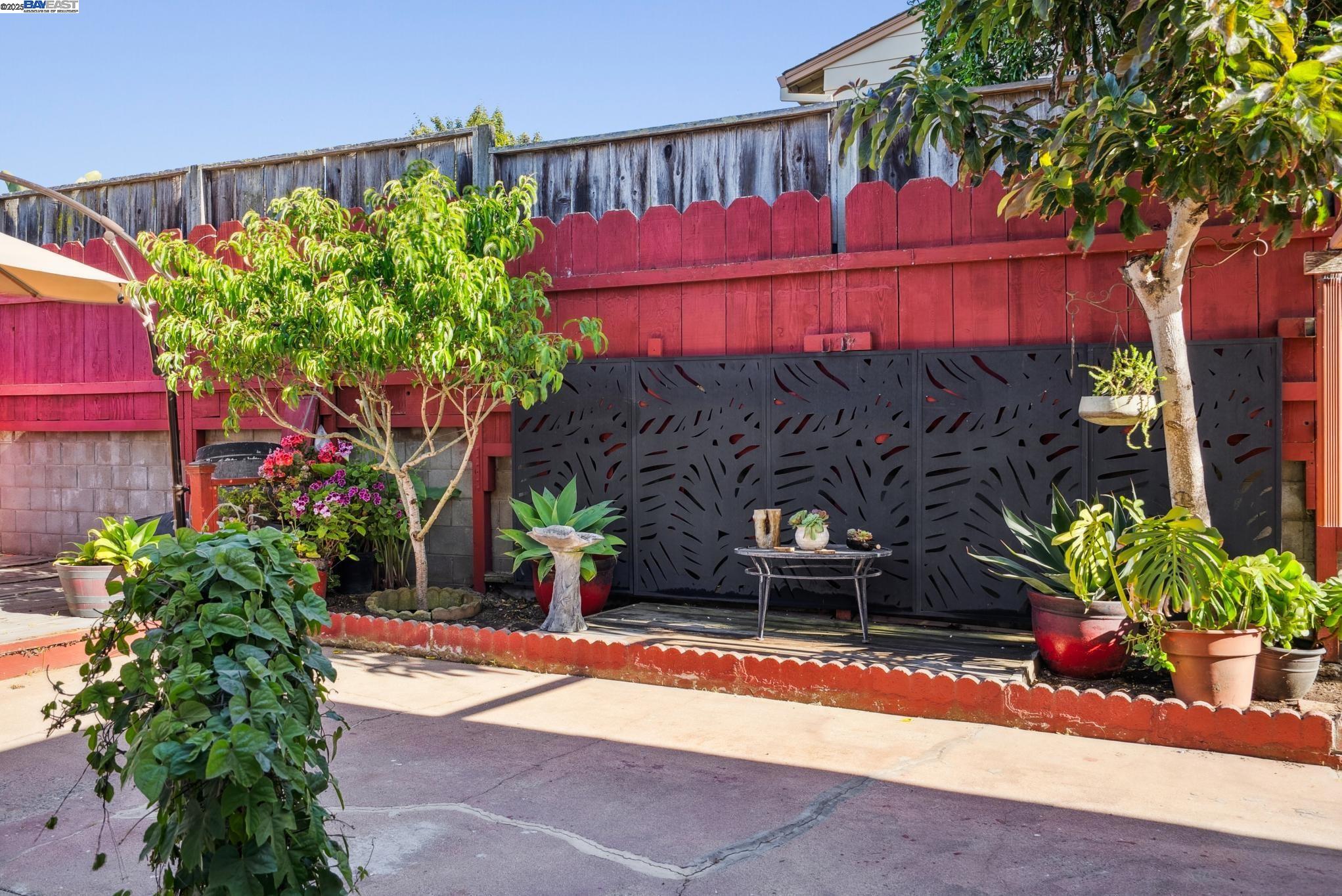 Detail Gallery Image 53 of 59 For 2080 Mendocino St, Seaside,  CA 93955 - 5 Beds | 2 Baths