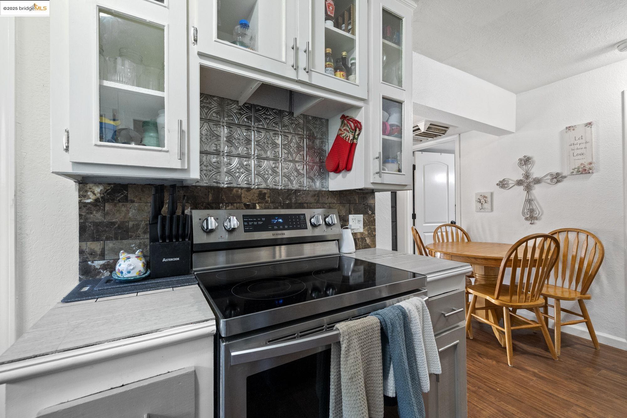 Detail Gallery Image 26 of 45 For 18447 Elm Avenue, Tuolumne,  CA 95379 - 5 Beds | 2 Baths