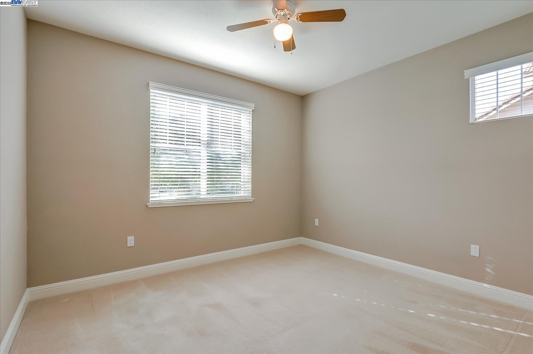Detail Gallery Image 17 of 33 For 1610 Chestnut Grove Way, Concord,  CA 94519 - 3 Beds | 3 Baths