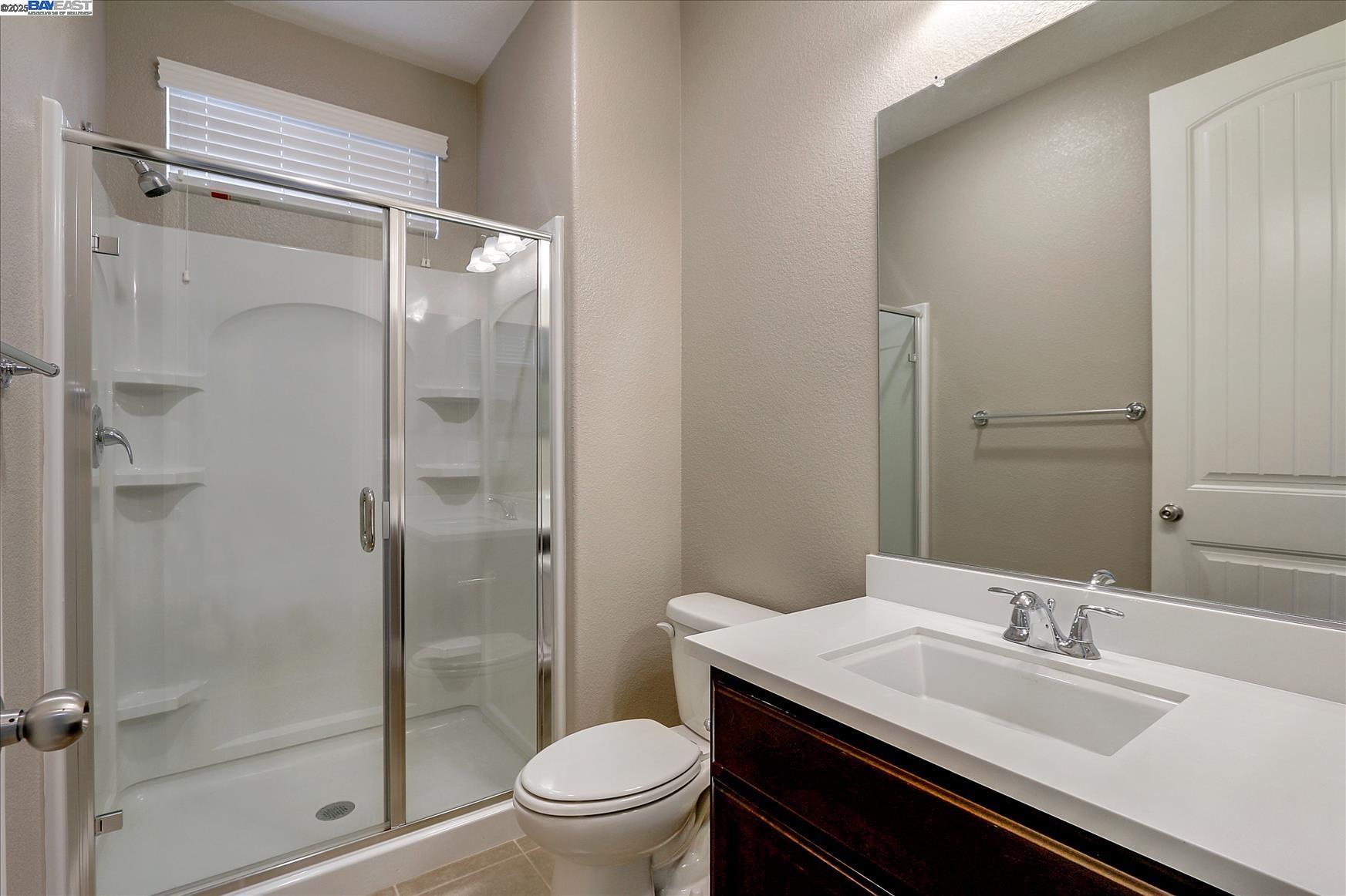 Detail Gallery Image 23 of 33 For 1610 Chestnut Grove Way, Concord,  CA 94519 - 3 Beds | 3 Baths