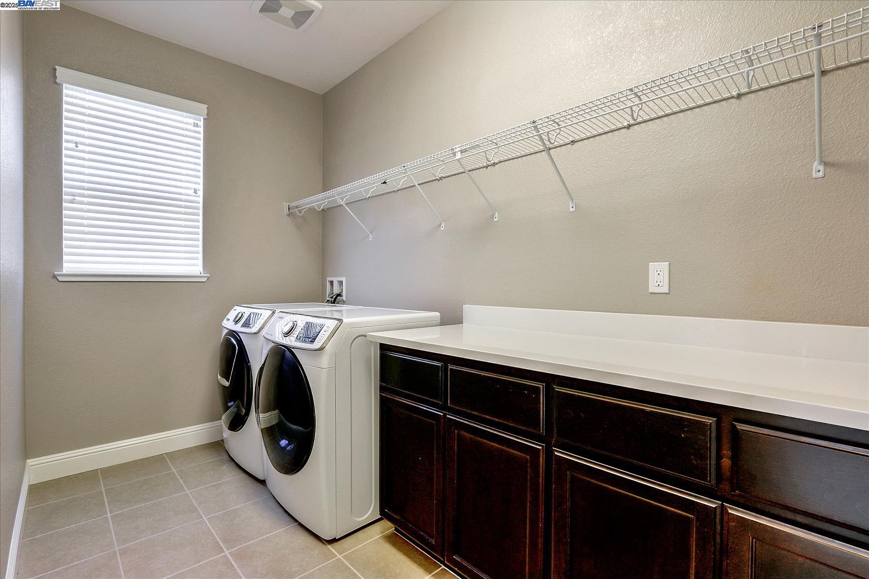 Detail Gallery Image 26 of 33 For 1610 Chestnut Grove Way, Concord,  CA 94519 - 3 Beds | 3 Baths