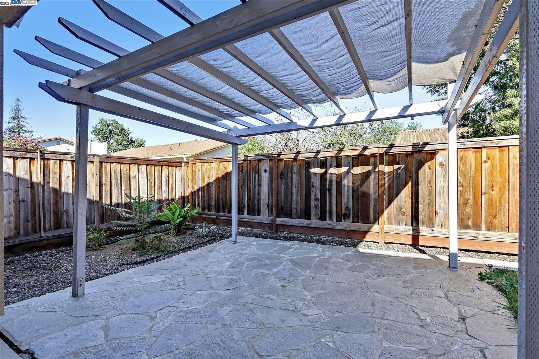 Detail Gallery Image 30 of 33 For 1610 Chestnut Grove Way, Concord,  CA 94519 - 3 Beds | 3 Baths