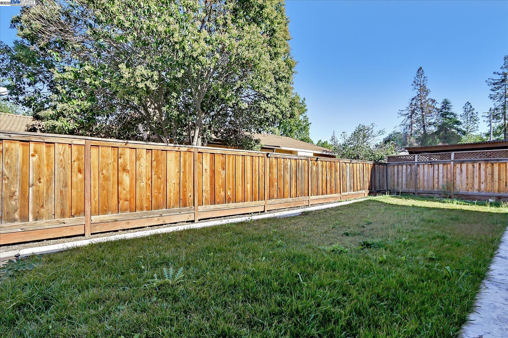 Detail Gallery Image 33 of 33 For 1610 Chestnut Grove Way, Concord,  CA 94519 - 3 Beds | 3 Baths