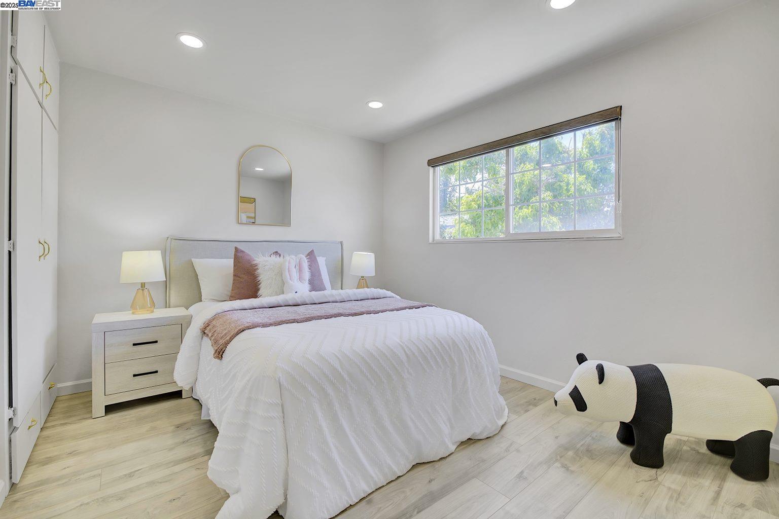 Detail Gallery Image 12 of 25 For 34447 Helston Pl, Fremont,  CA 94555 - 3 Beds | 2 Baths
