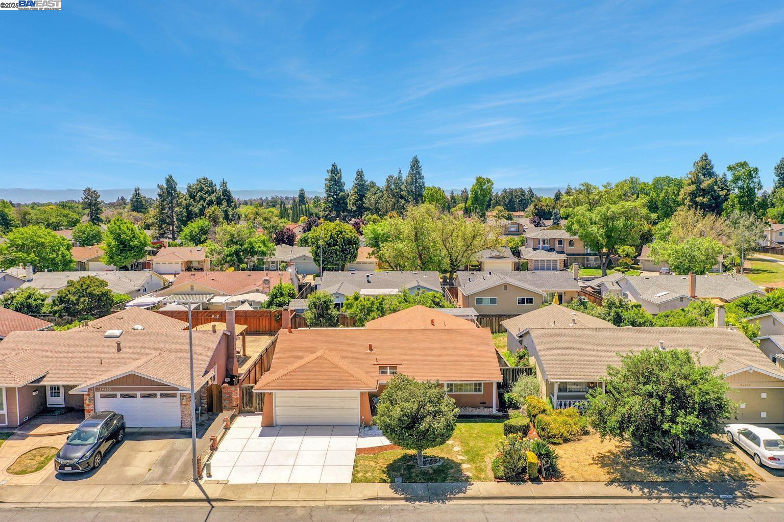 Detail Gallery Image 23 of 25 For 34447 Helston Pl, Fremont,  CA 94555 - 3 Beds | 2 Baths
