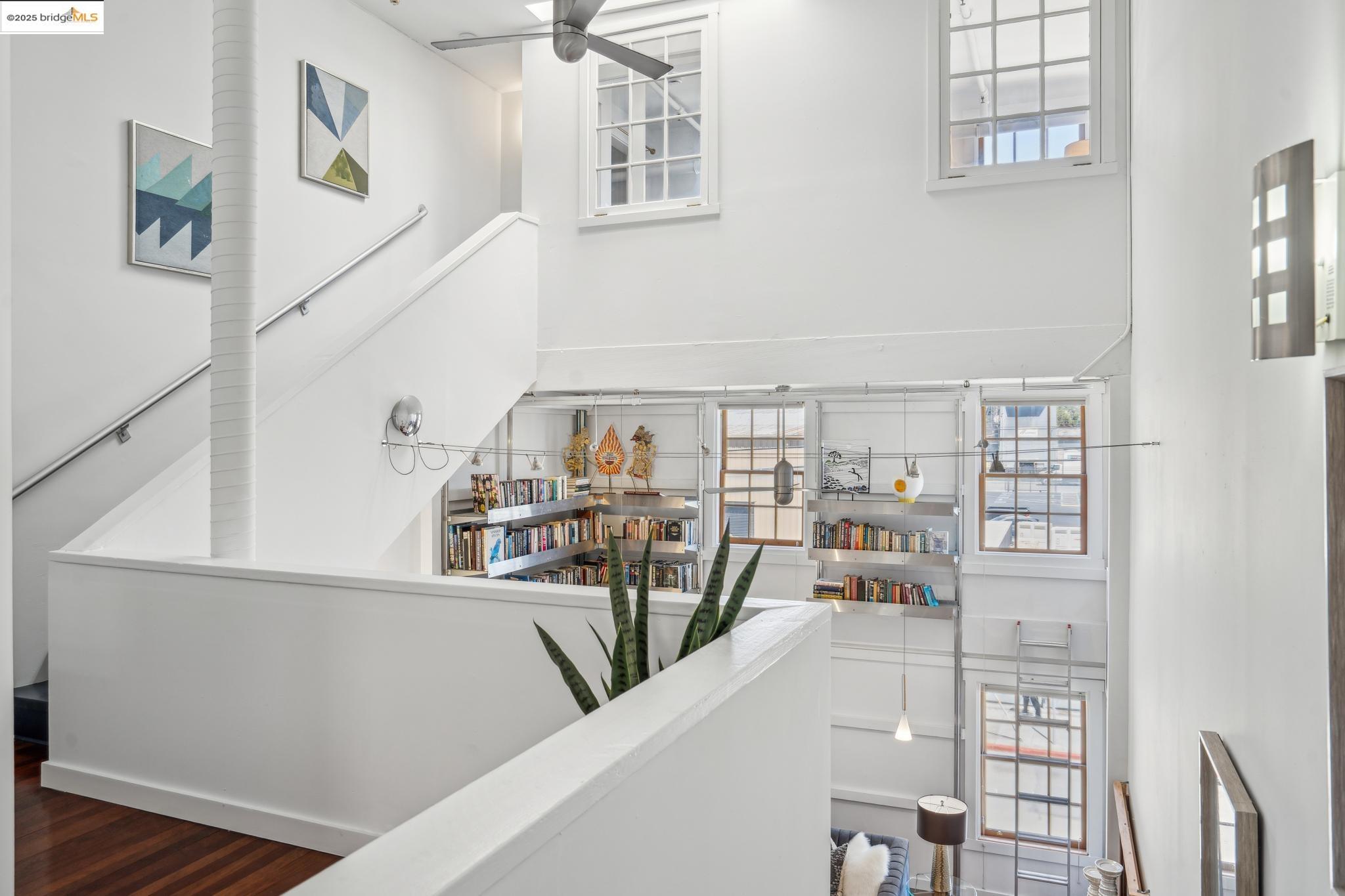 Detail Gallery Image 32 of 44 For 1326 4th St, Berkeley,  CA 94710 - 2 Beds | 2 Baths