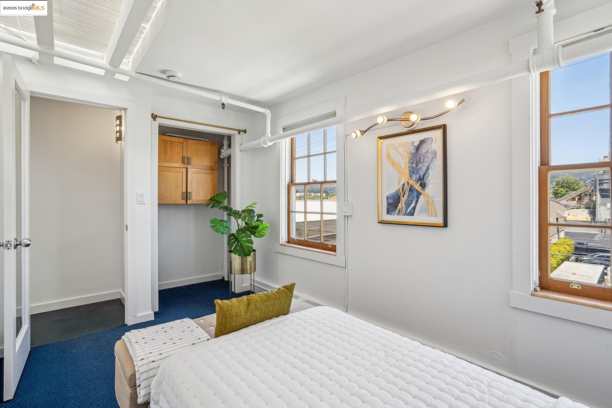 Detail Gallery Image 35 of 44 For 1326 4th St, Berkeley,  CA 94710 - 2 Beds | 2 Baths