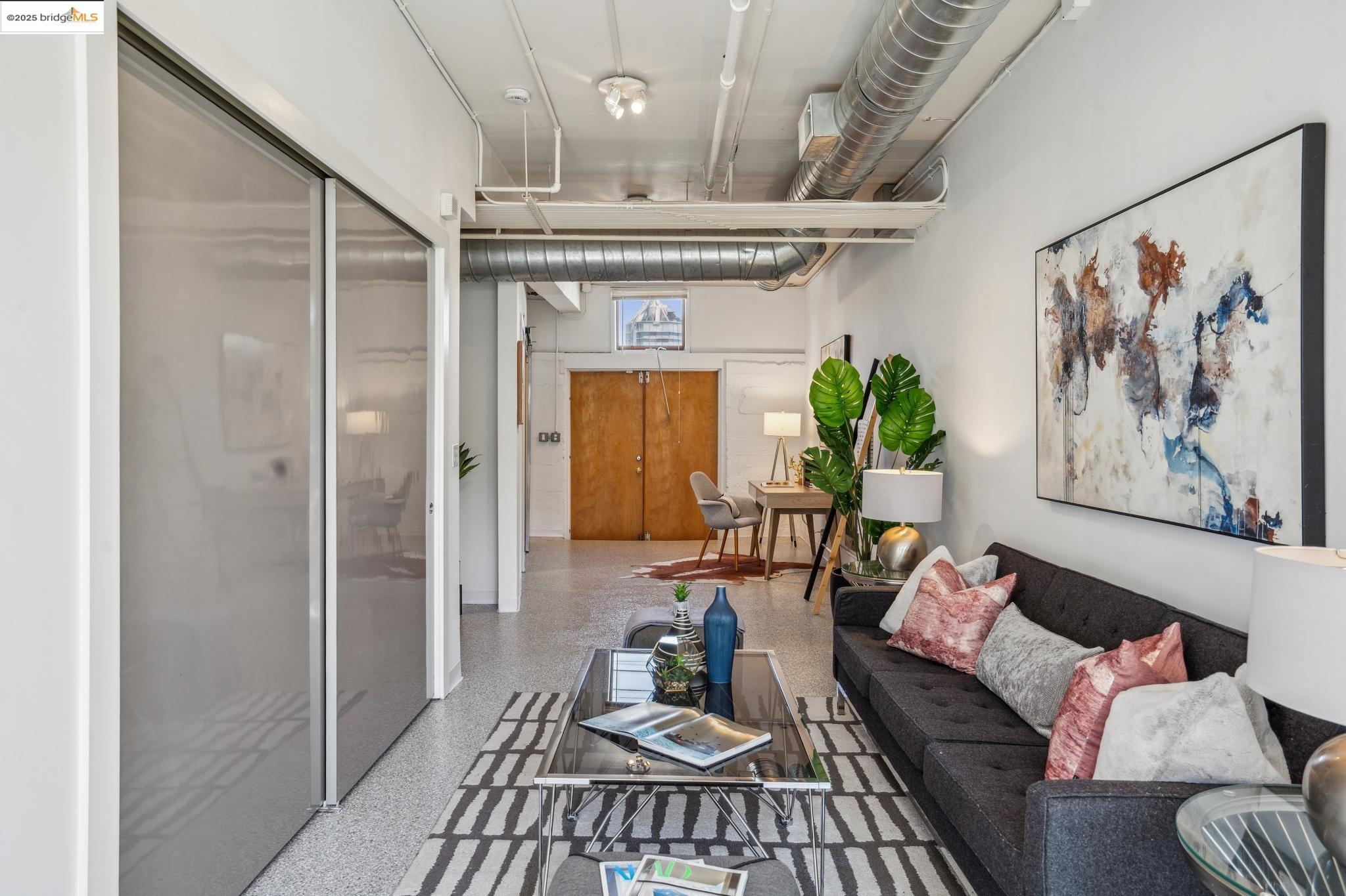 Detail Gallery Image 6 of 44 For 1326 4th St, Berkeley,  CA 94710 - 2 Beds | 2 Baths