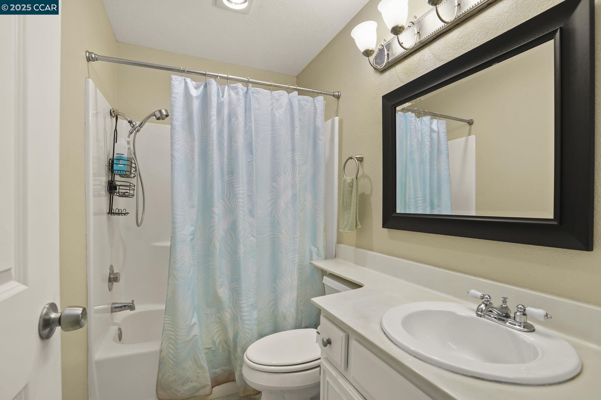 Photo #17: 41098340 Listing: Photo #17