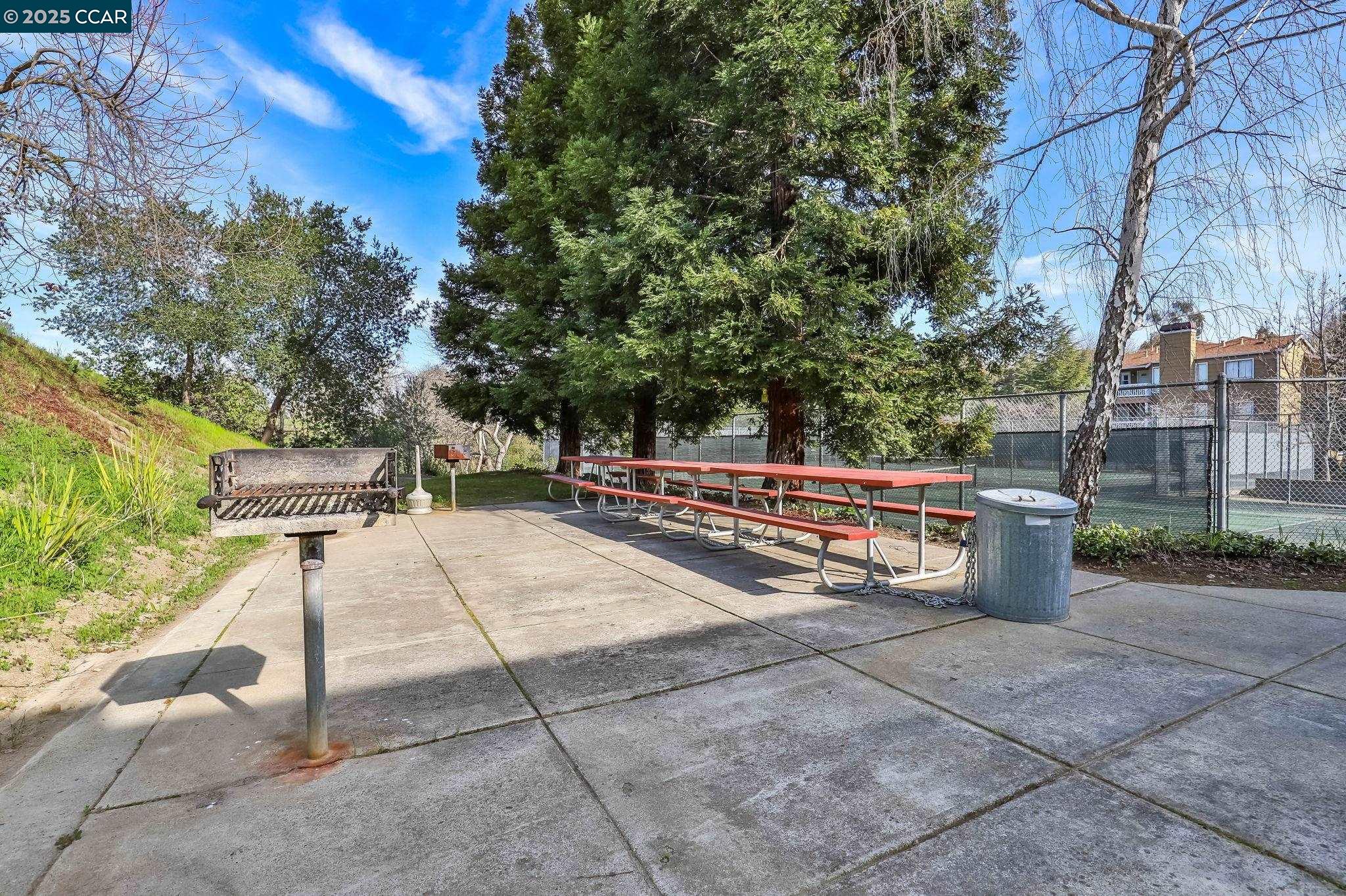 Photo #26: 41098340 Listing: Photo #26