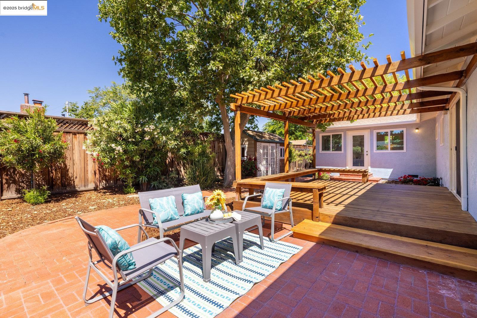 Detail Gallery Image 25 of 28 For 1545 Wagoner Dr, Livermore,  CA 94550 - 3 Beds | 2 Baths