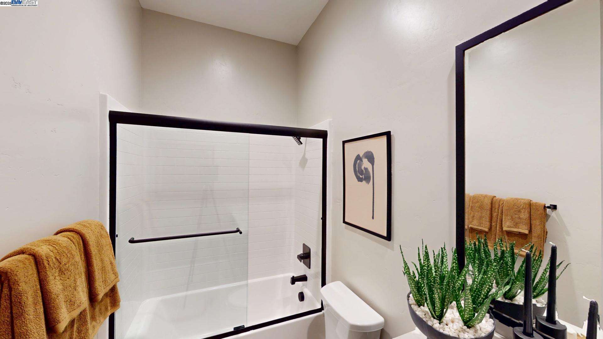 Detail Gallery Image 32 of 37 For 816 Rosette Court, Roseville,  CA 95747 - 3 Beds | 3 Baths
