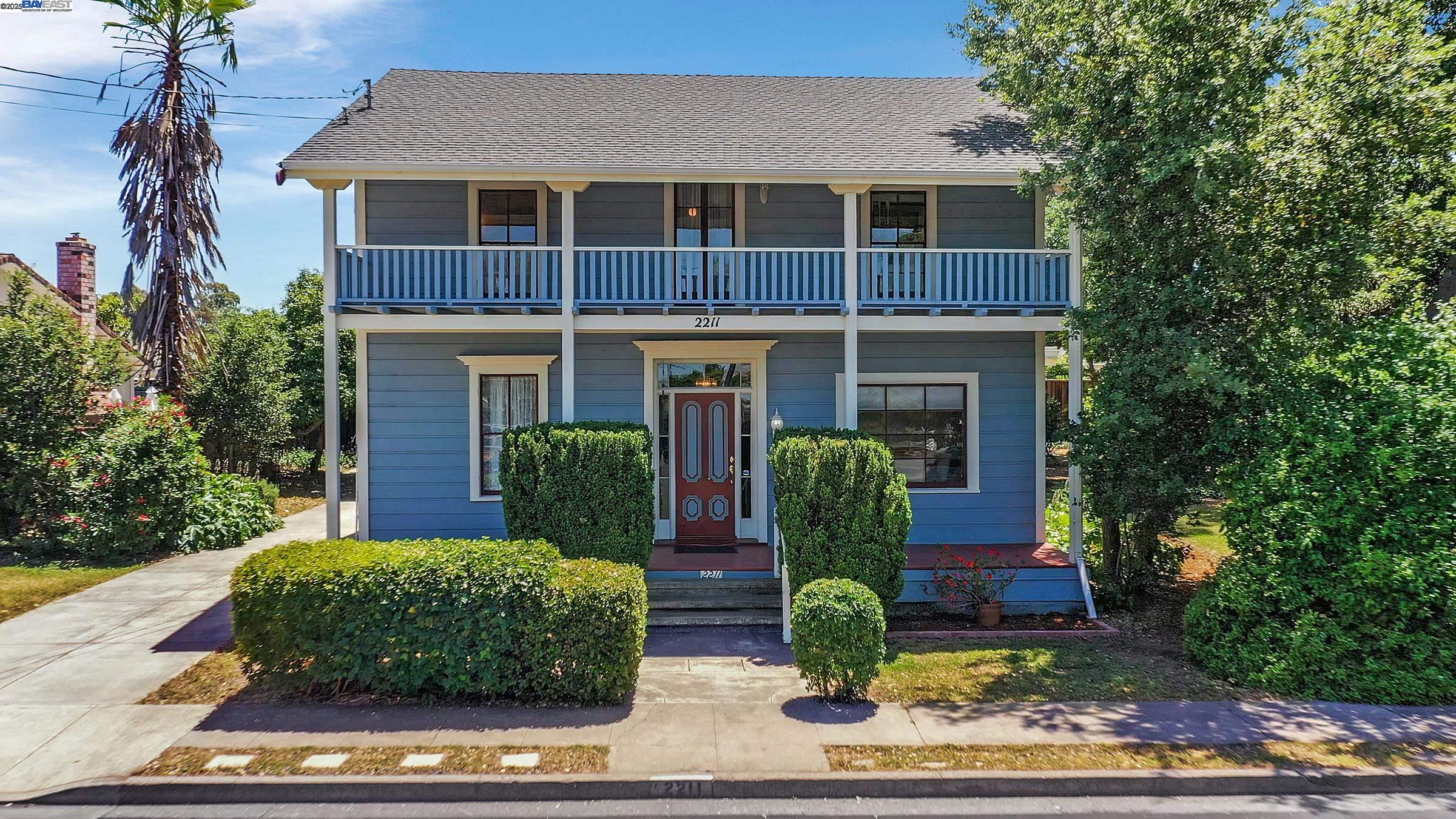 Detail Gallery Image 52 of 54 For 2211 College Avenue, Livermore,  CA 94550 - 6 Beds | 3 Baths