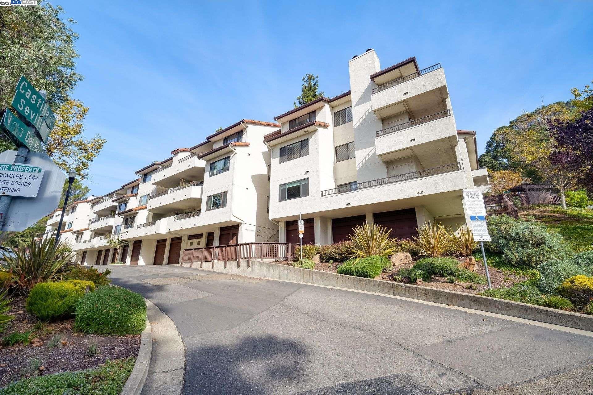 Detail Gallery Image 22 of 47 For 22135 Sevilla Rd #38,  Hayward,  CA 94541 - 2 Beds | 2 Baths